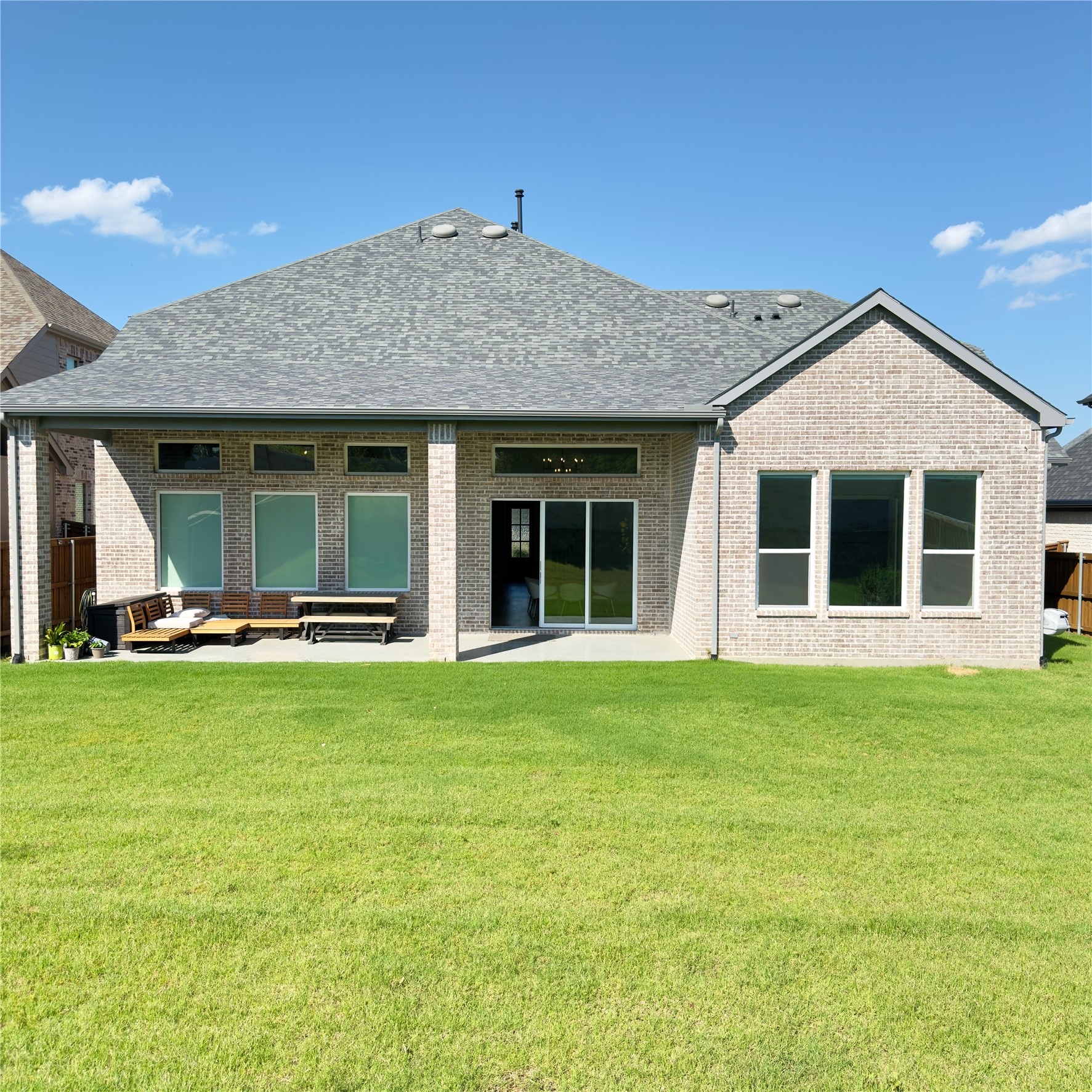 8821 Autumn Lake Trail