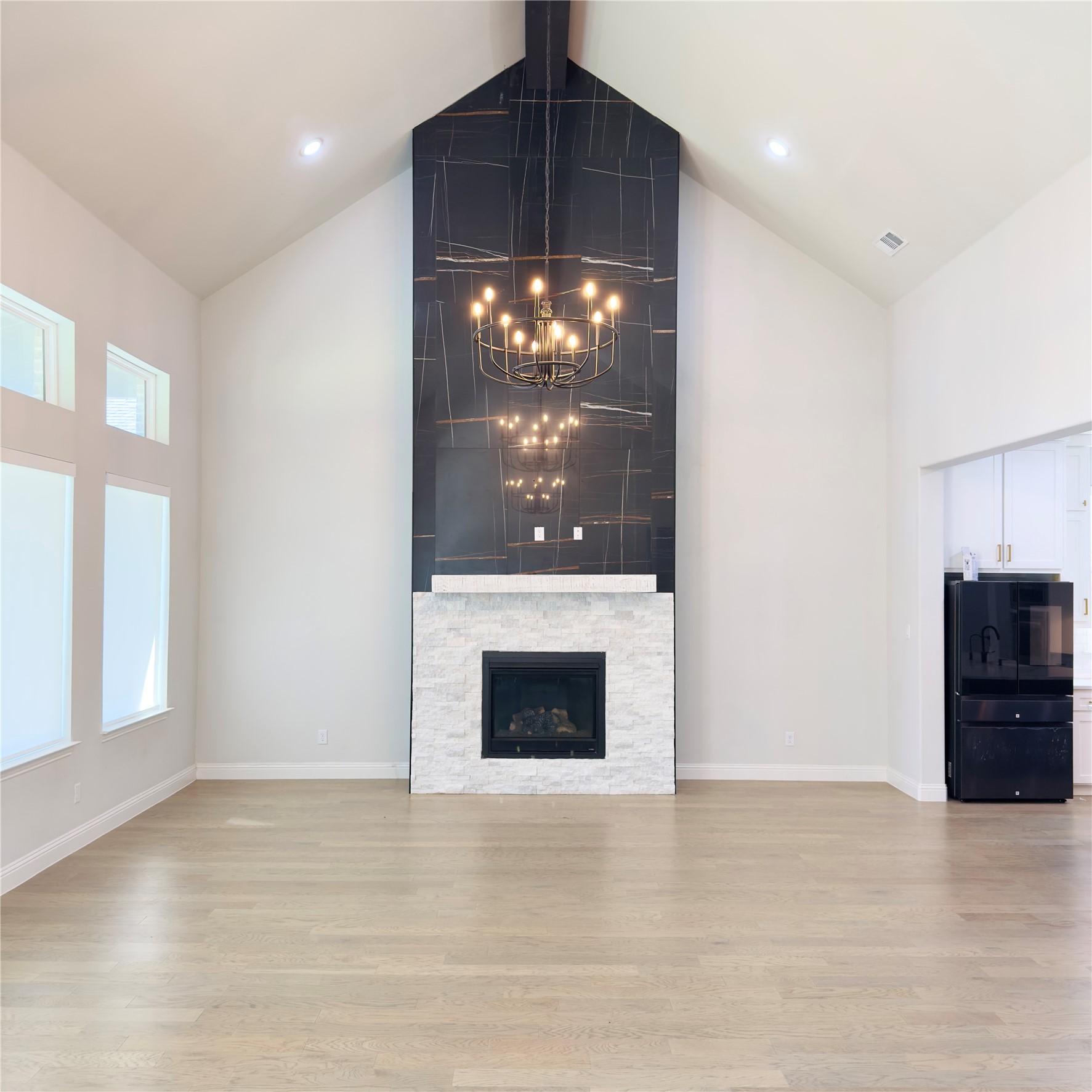 8821 Autumn Lake Trail