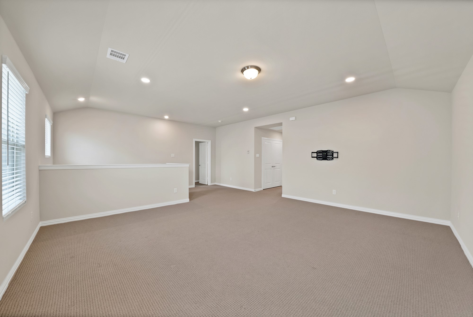220 Fieldstone Drive