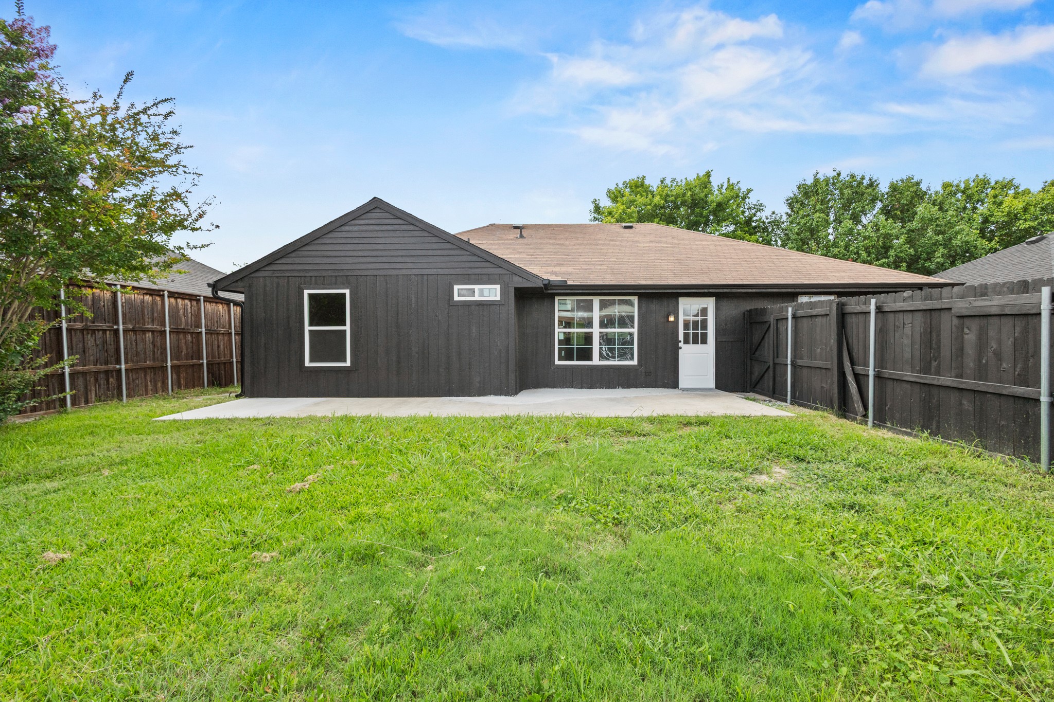 1313 Crosscreek Lane