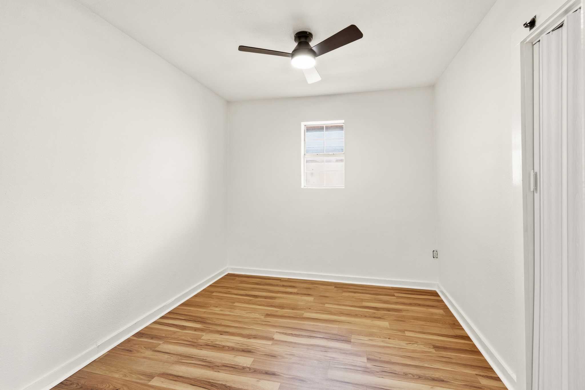 1313 Crosscreek Lane
