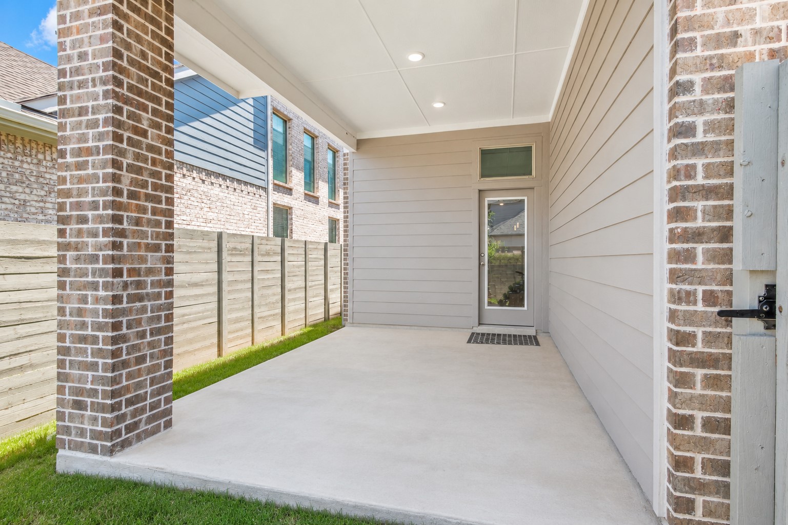 3415 Scotsman Road