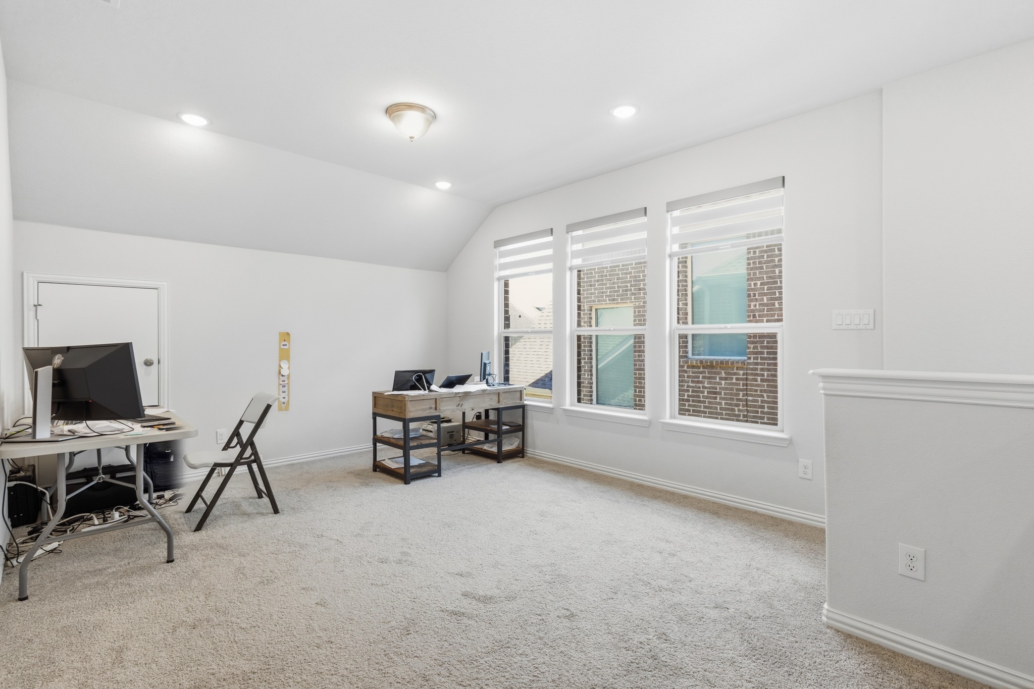 3415 Scotsman Road