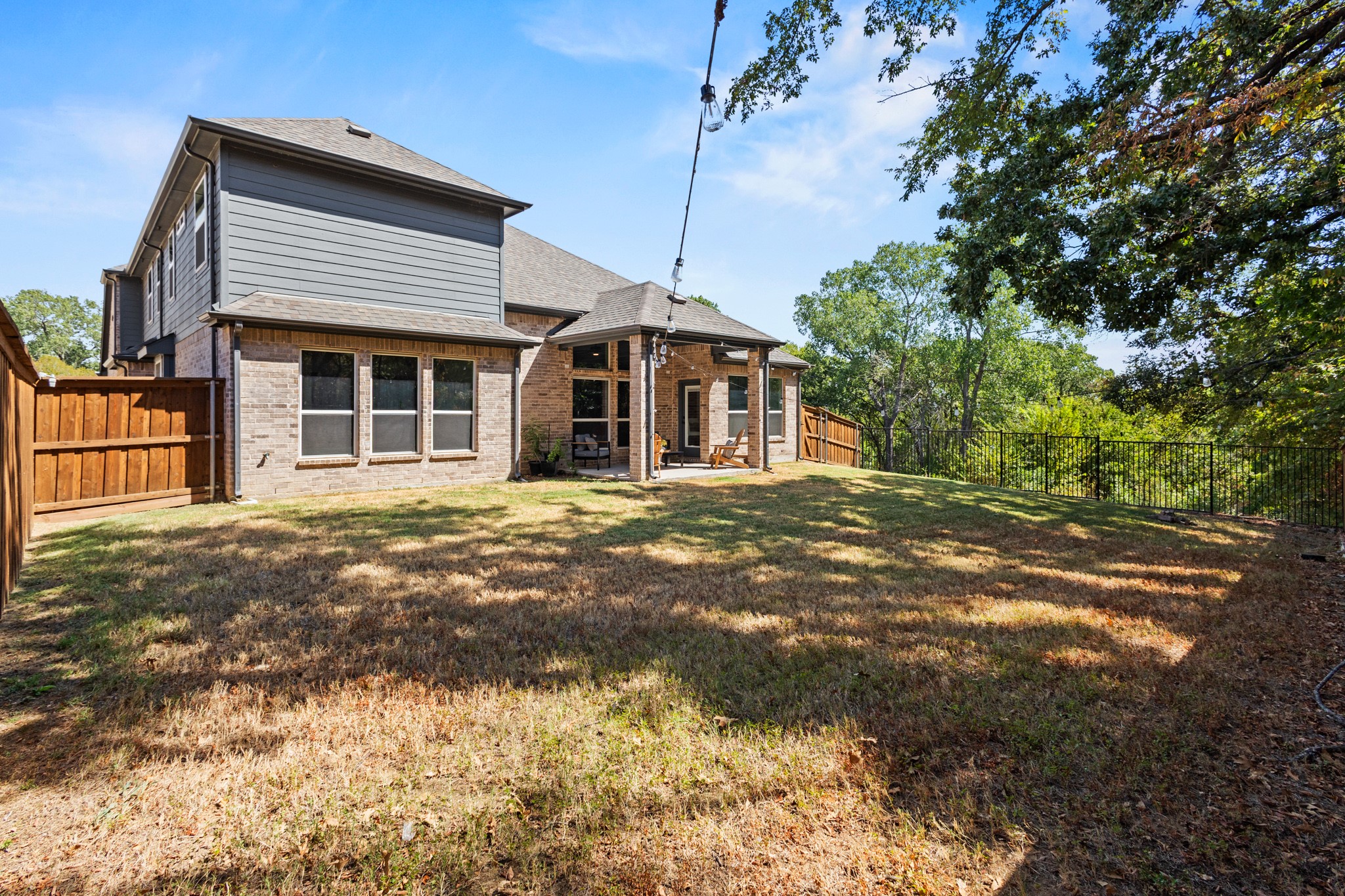 633 Willowmore Drive