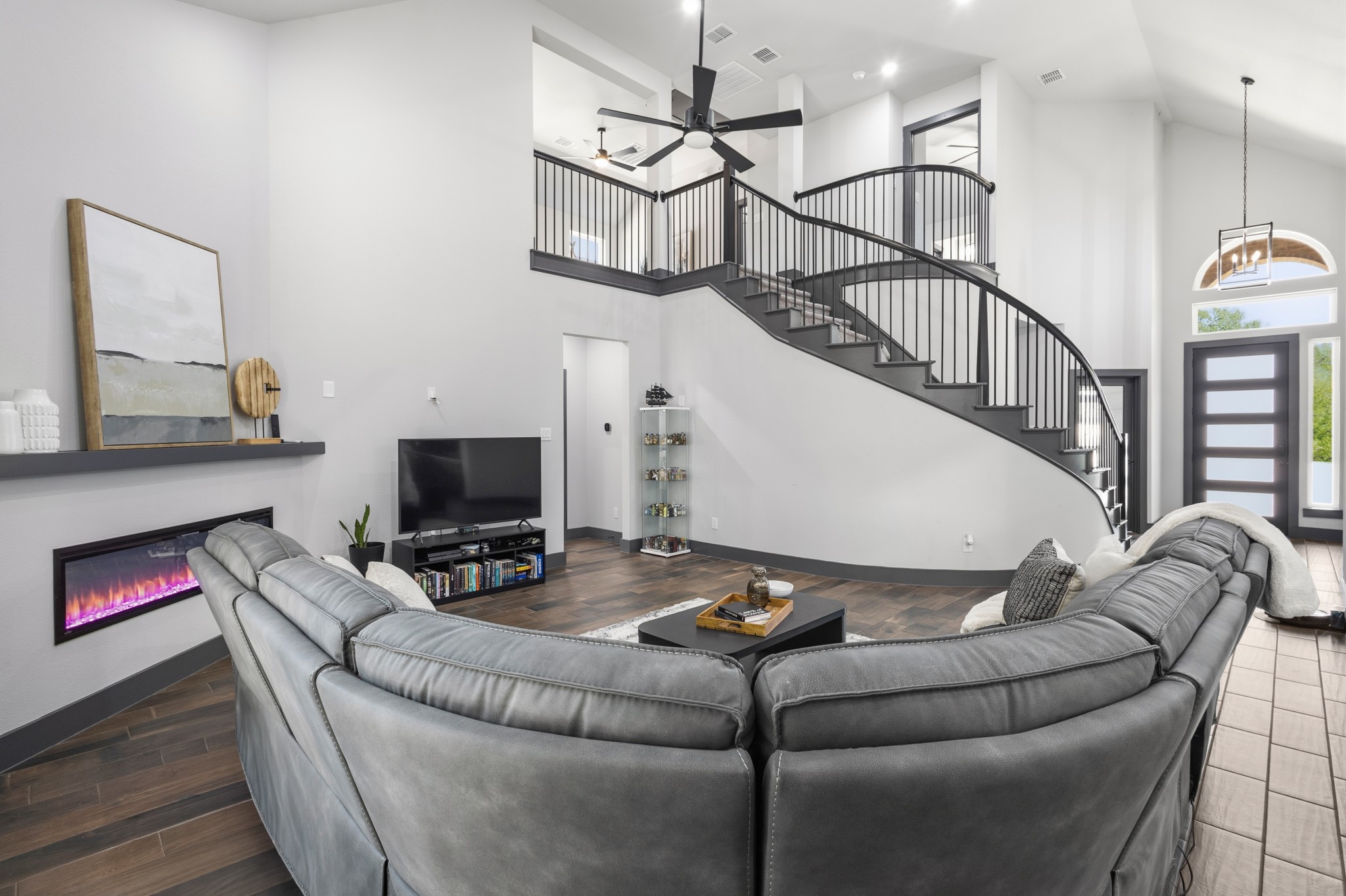 633 Willowmore Drive