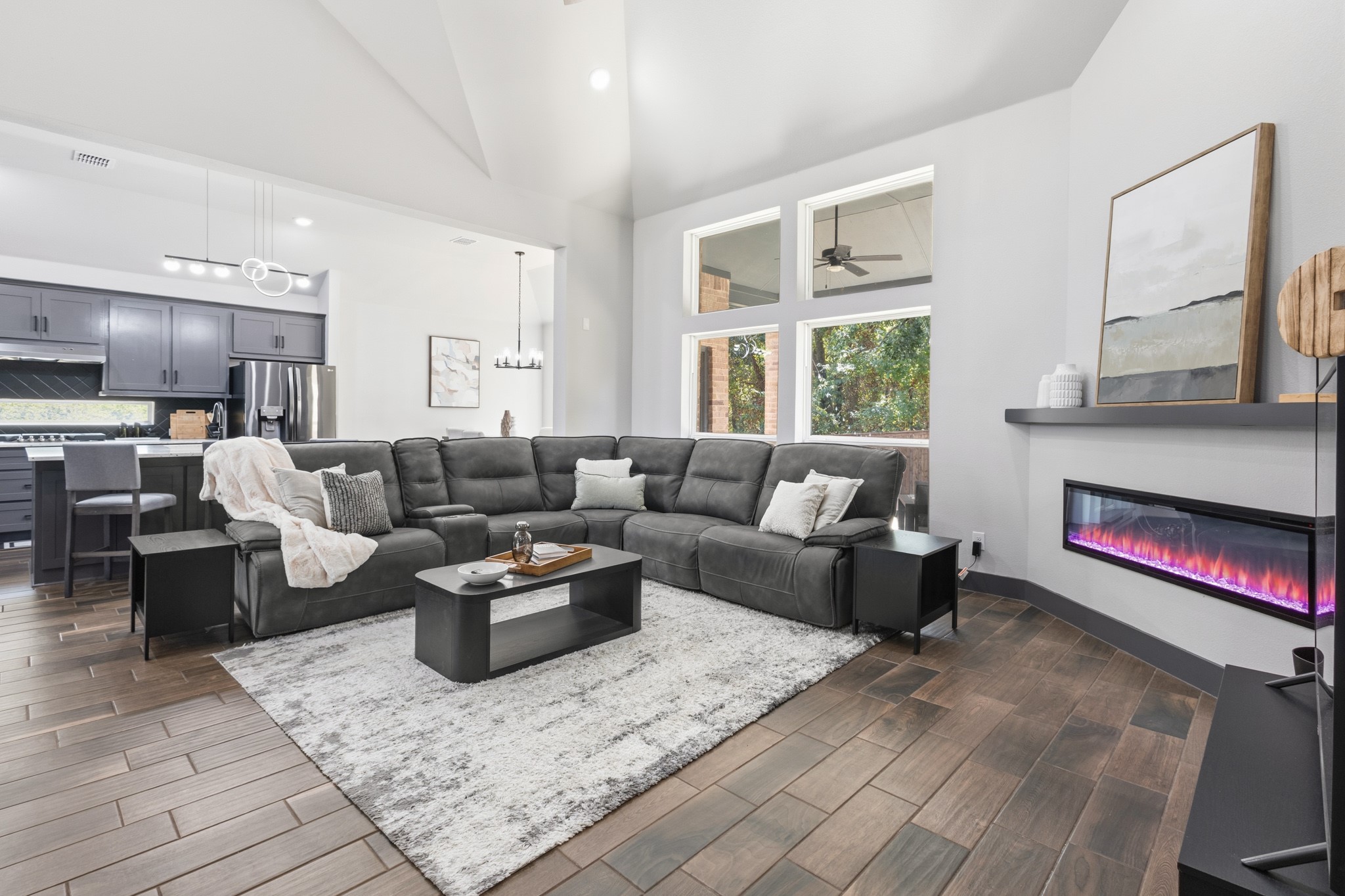 633 Willowmore Drive