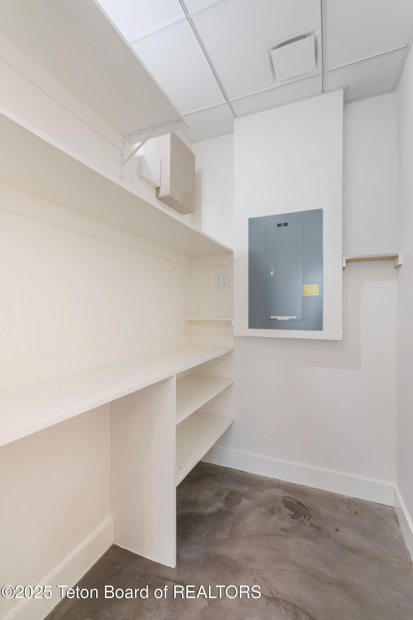 505 POWEDERHORN Lane #5