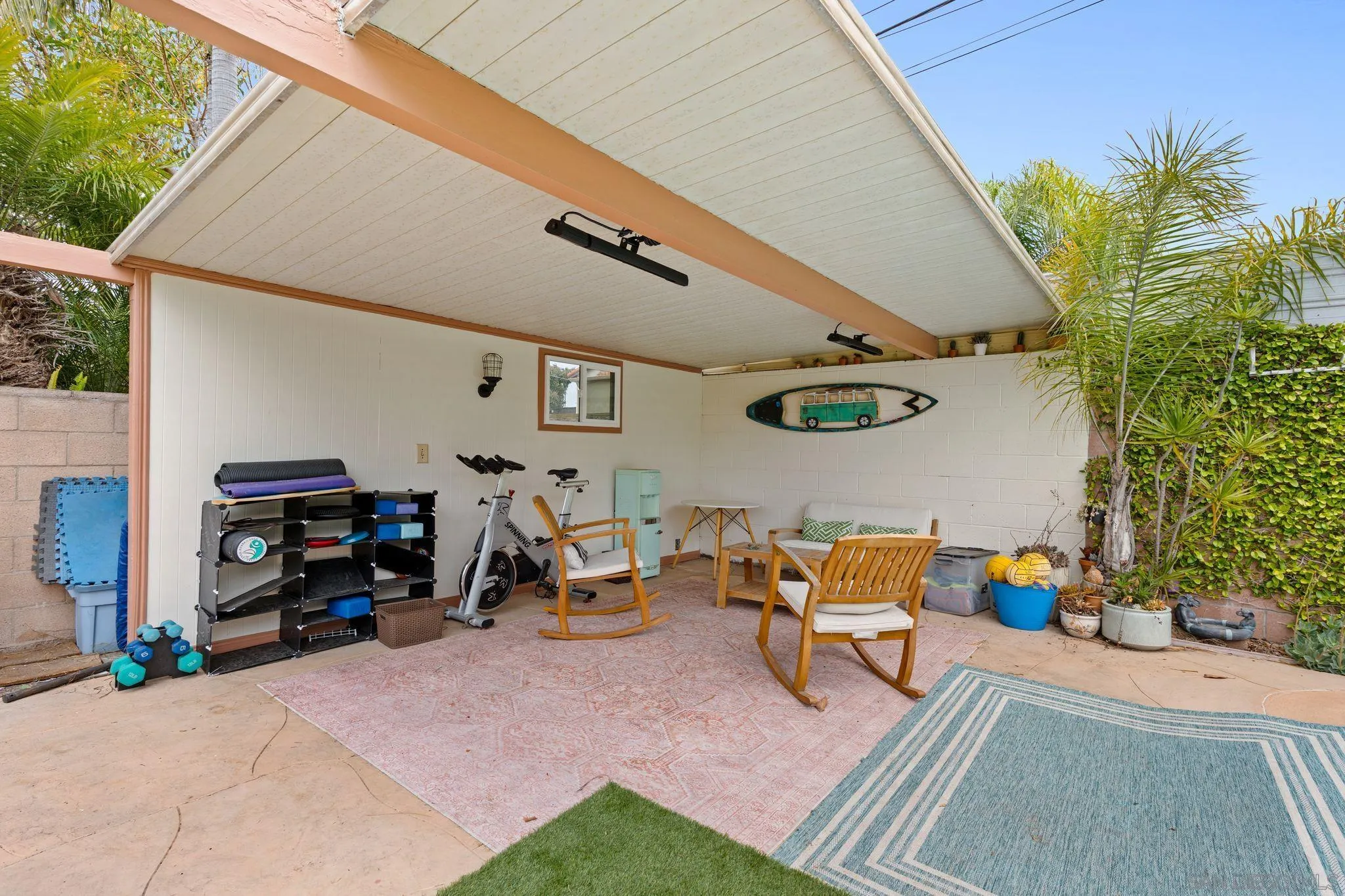 1154 Sapphire Street
