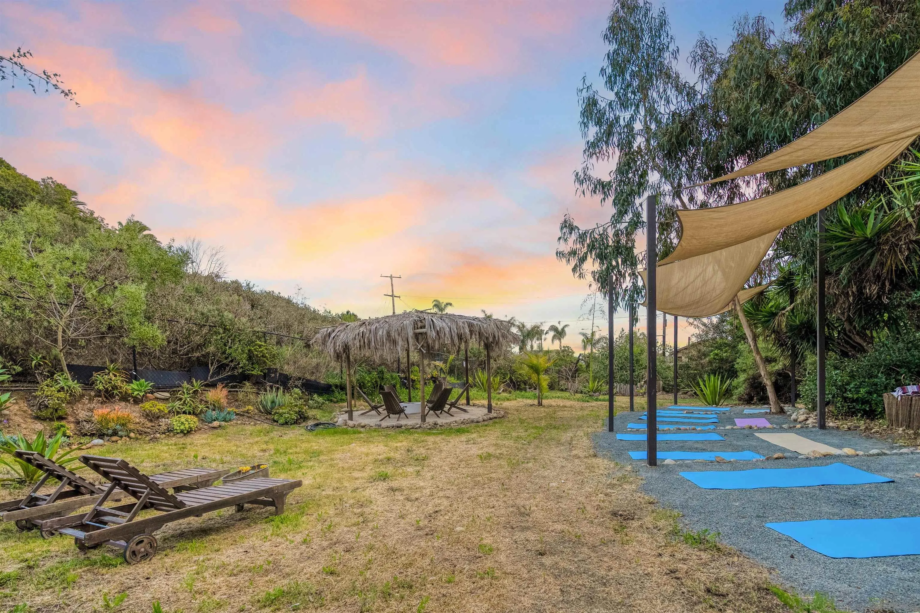 5591 Linda Rosa Ave