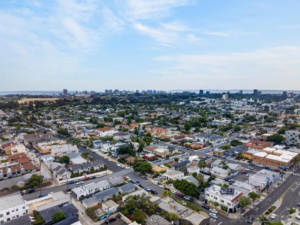 3811 Pershing