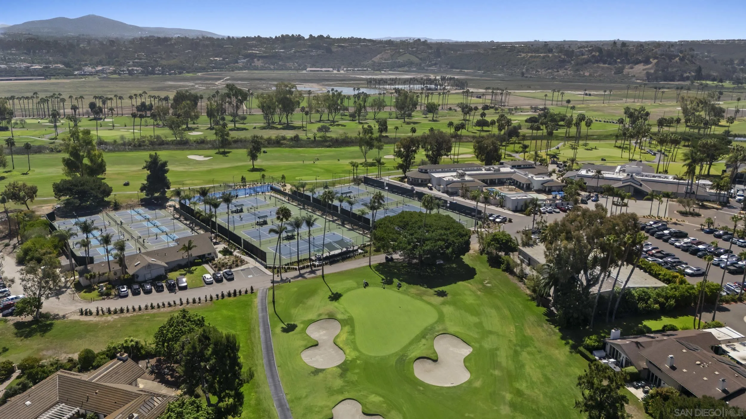 129 Cancha De Golf
