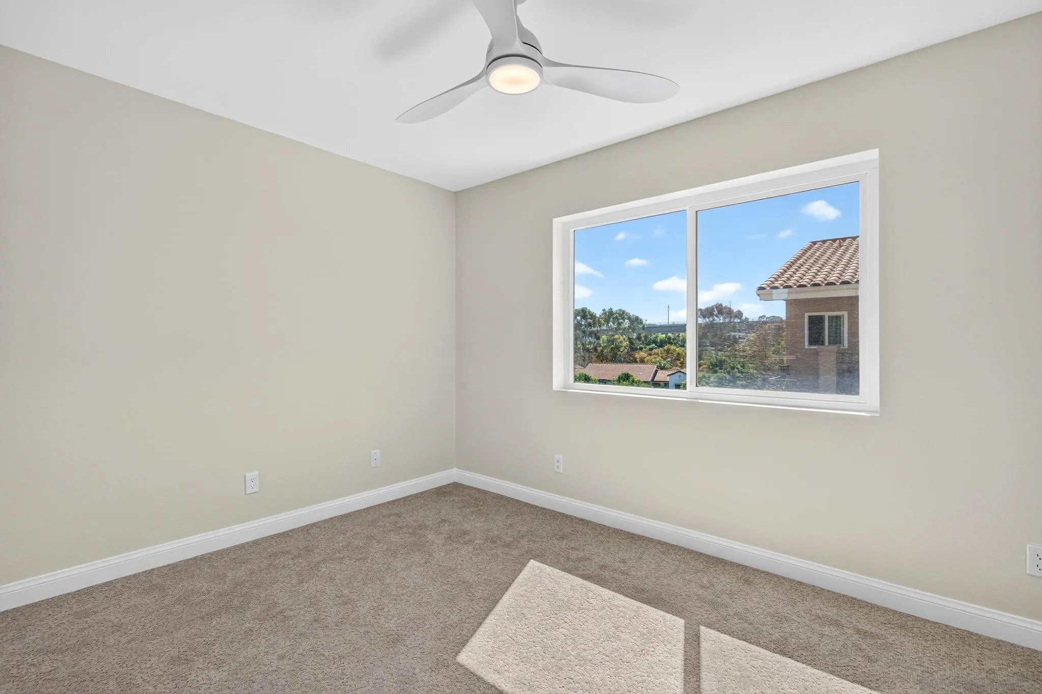 7405 Charmant Dr Unit 1902