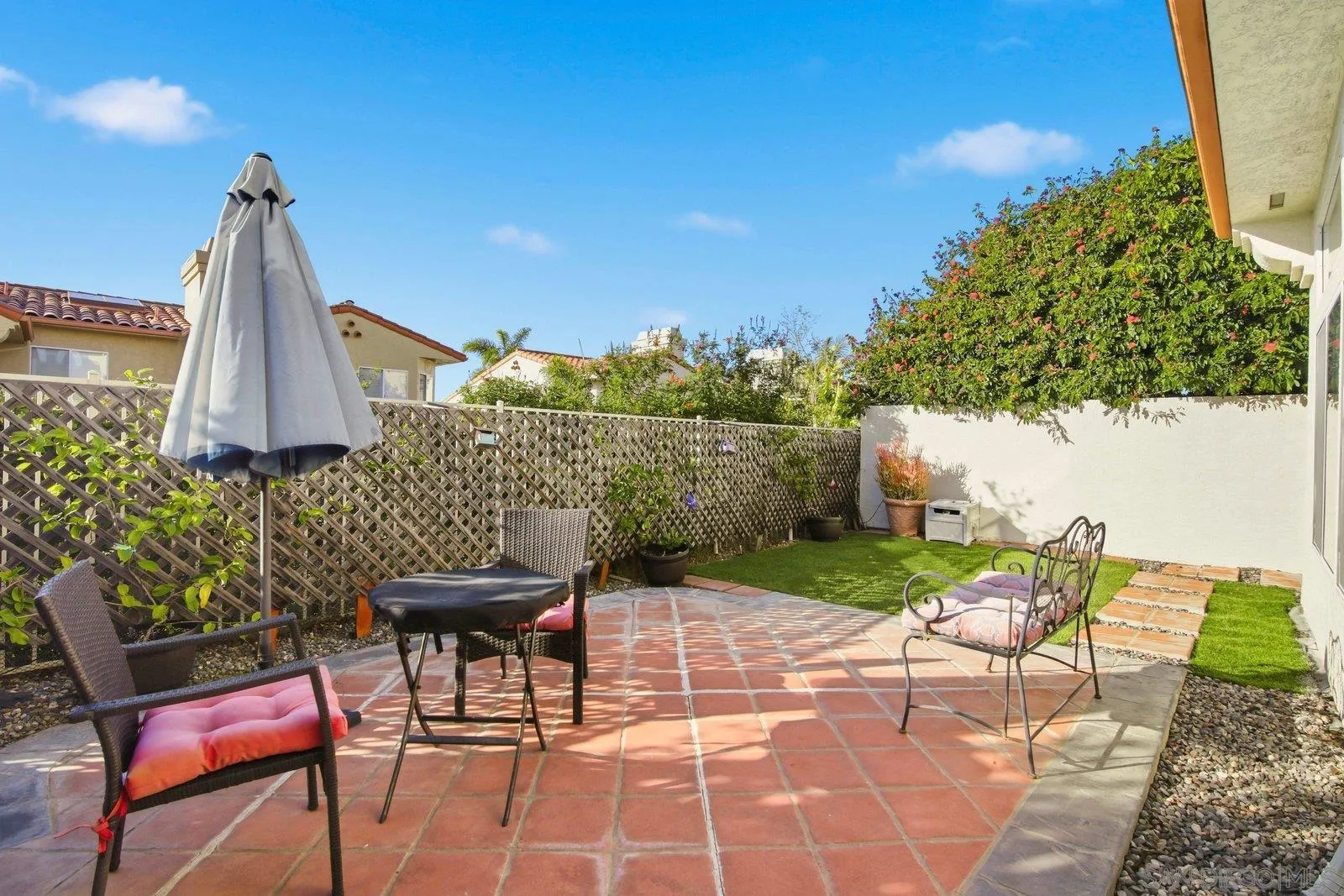 1618 Caminito Solidago