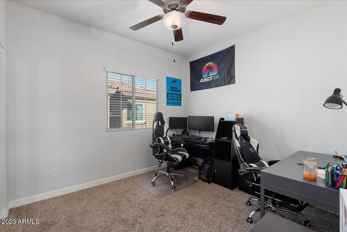 1367 S COUNTRY CLUB Drive, 1089