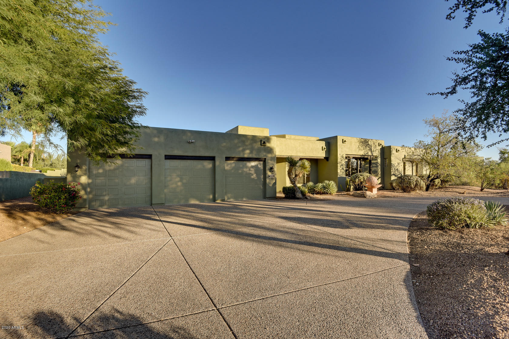 10195 N 128TH Street