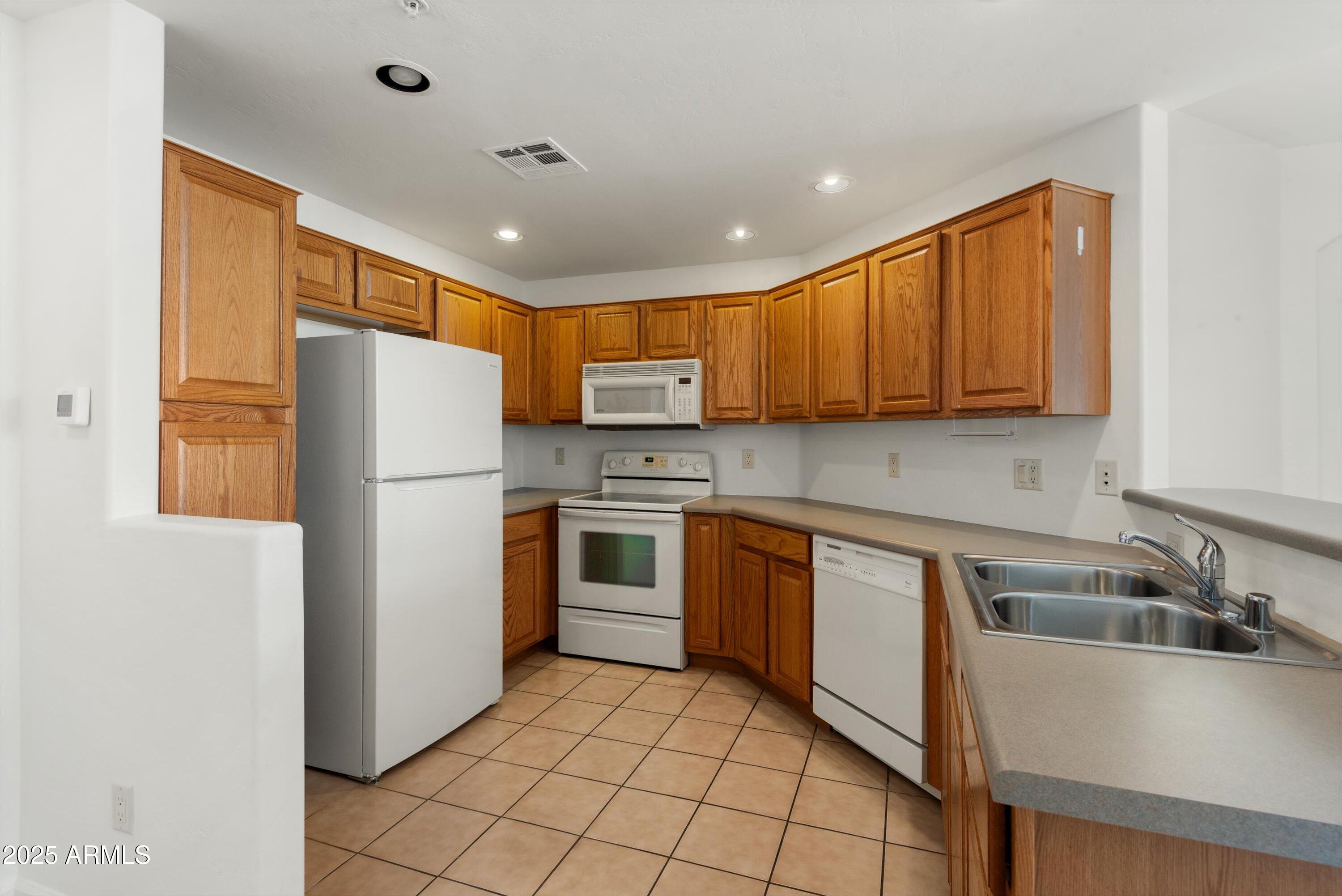 14000 N 94TH Street 3094