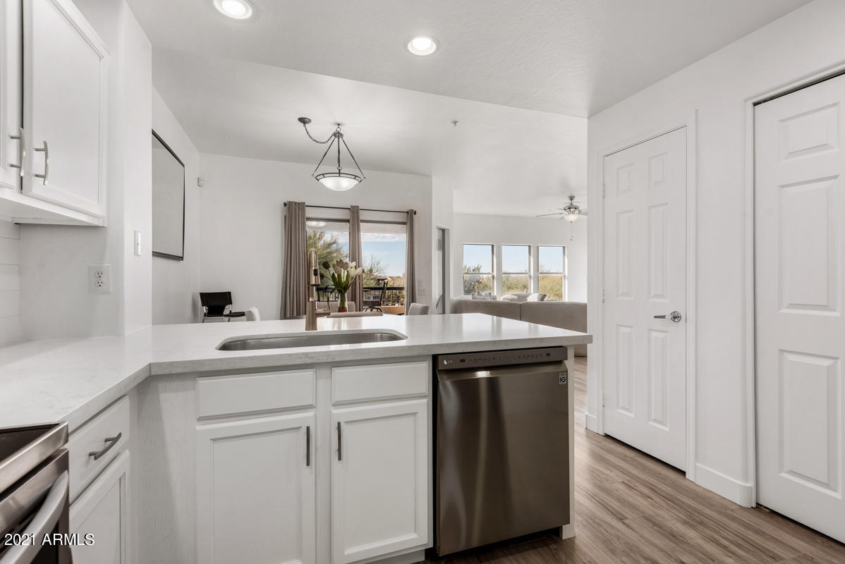 20121 N 76th Street Unit 2003