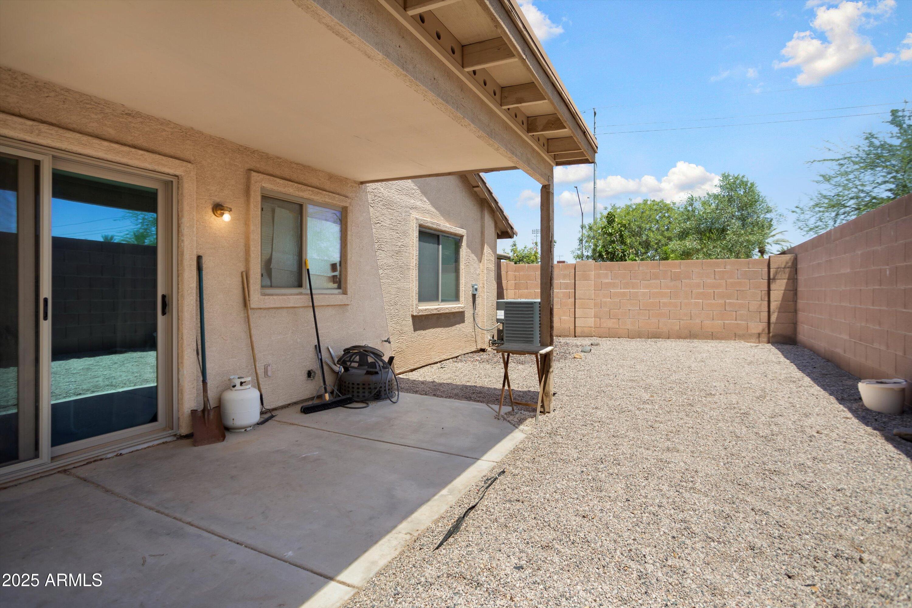 15515 W MOHAVE Circle