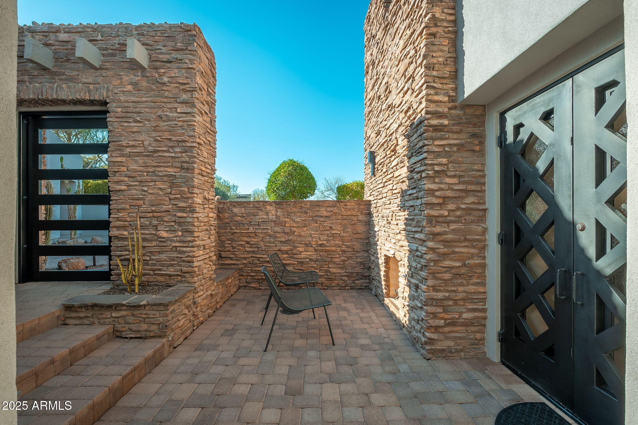 15217 E CHOLLA CREST Trail