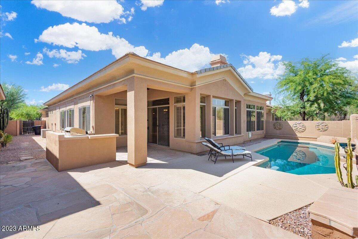 8432 E DIAMOND RIM Drive