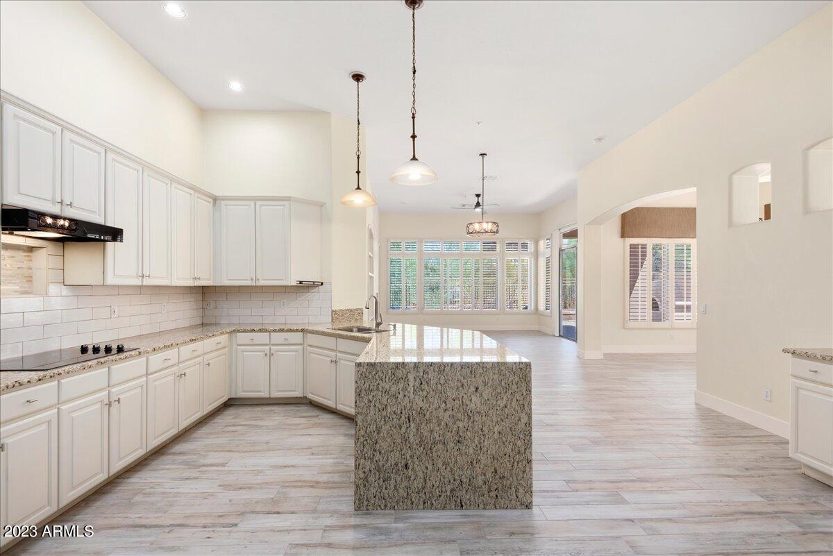 8432 E DIAMOND RIM Drive
