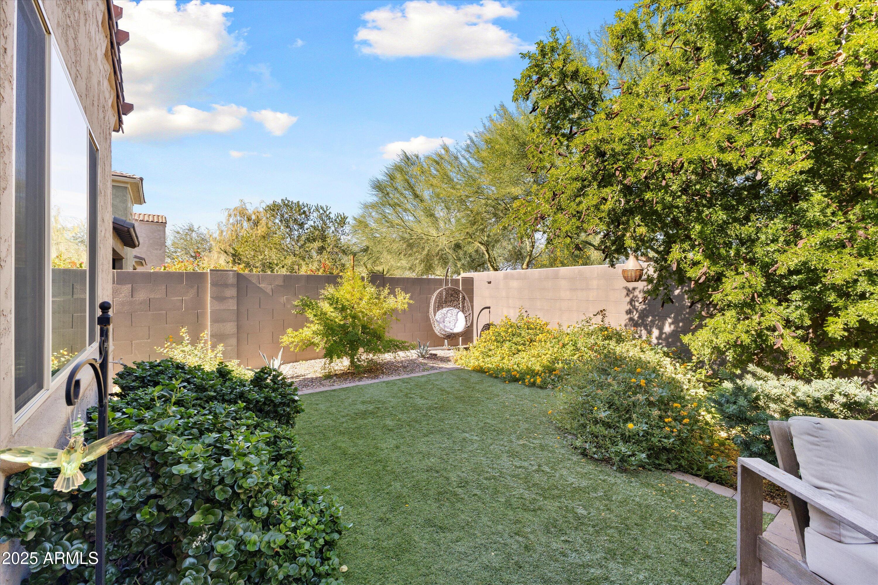 4622 E CASITAS DEL RIO Drive