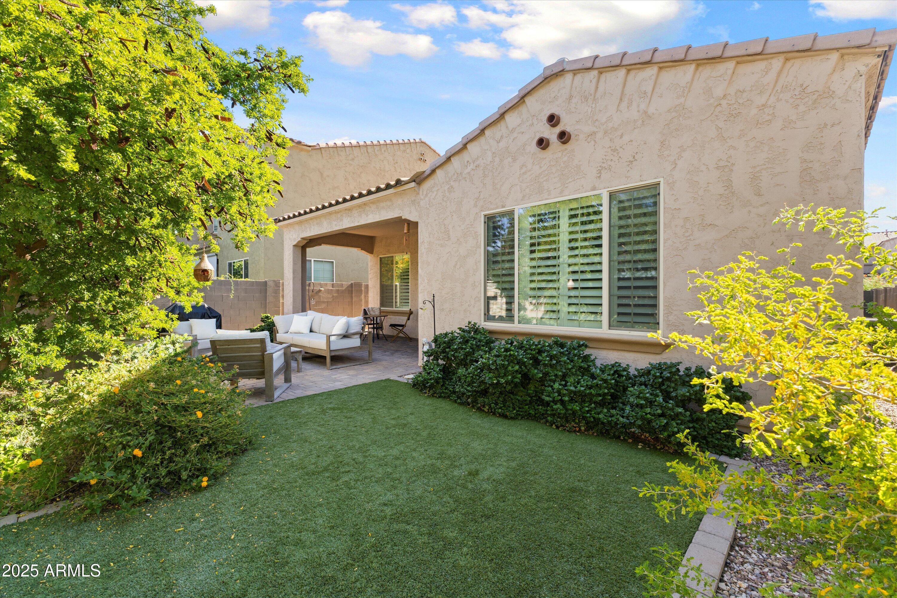 4622 E CASITAS DEL RIO Drive