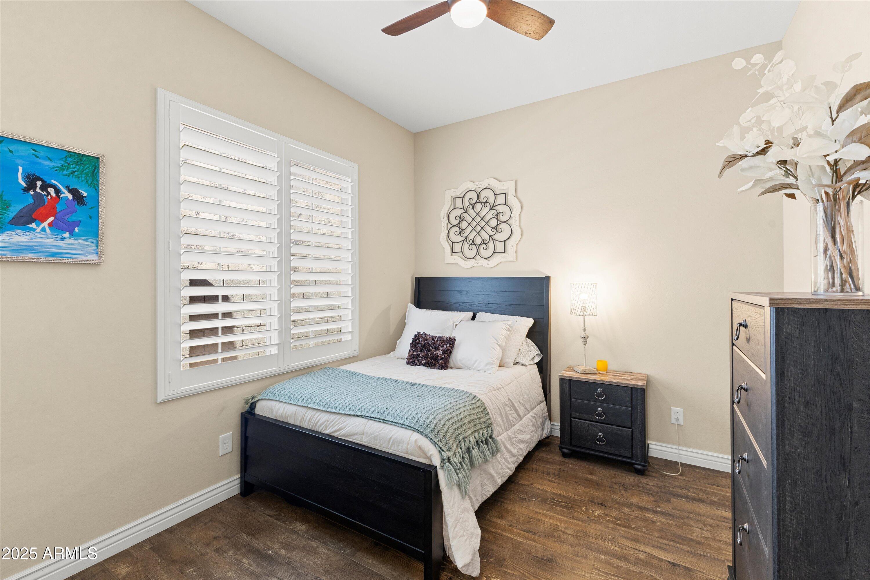 4622 E CASITAS DEL RIO Drive