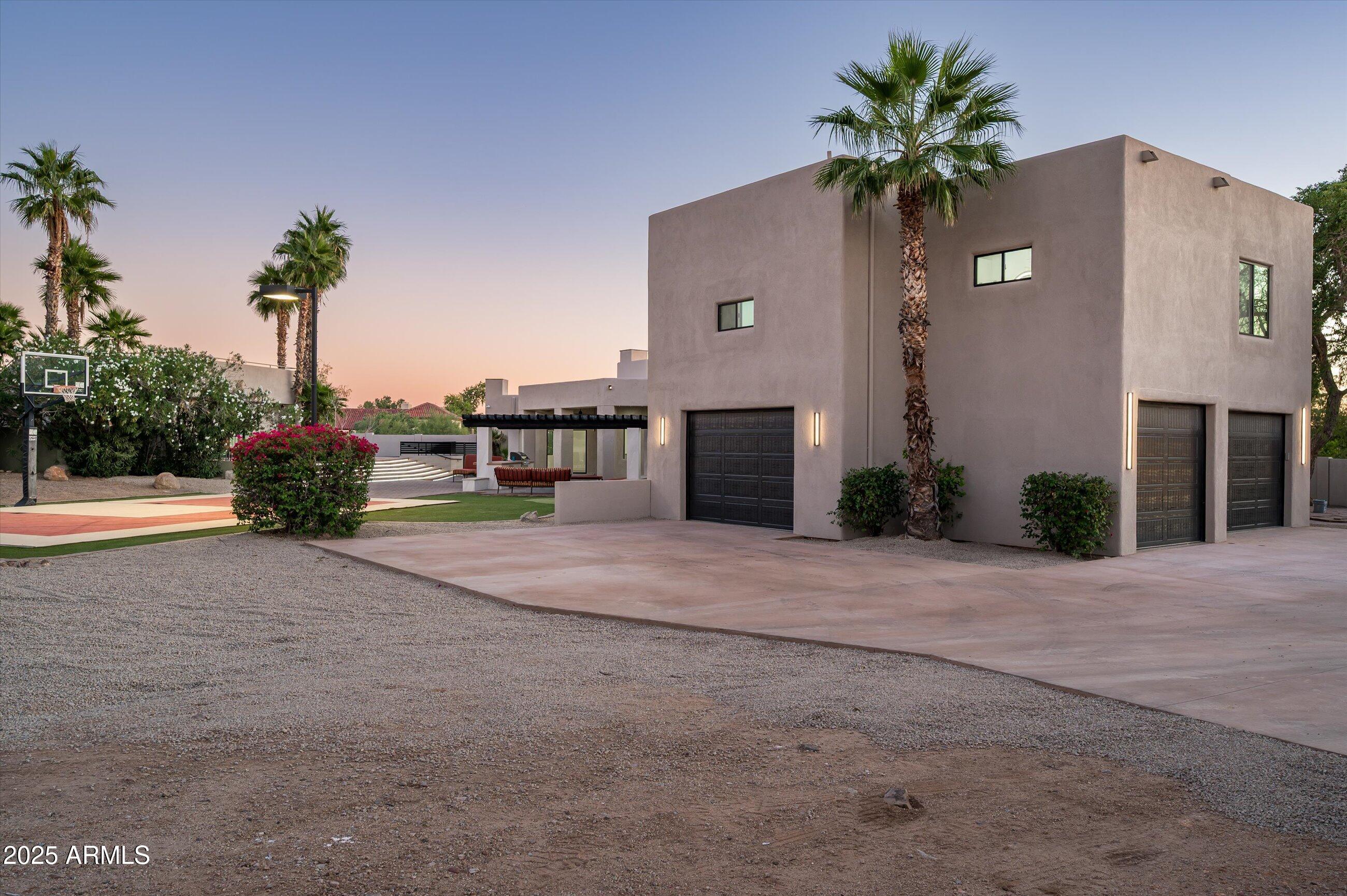 12816 E TURQUOISE Avenue