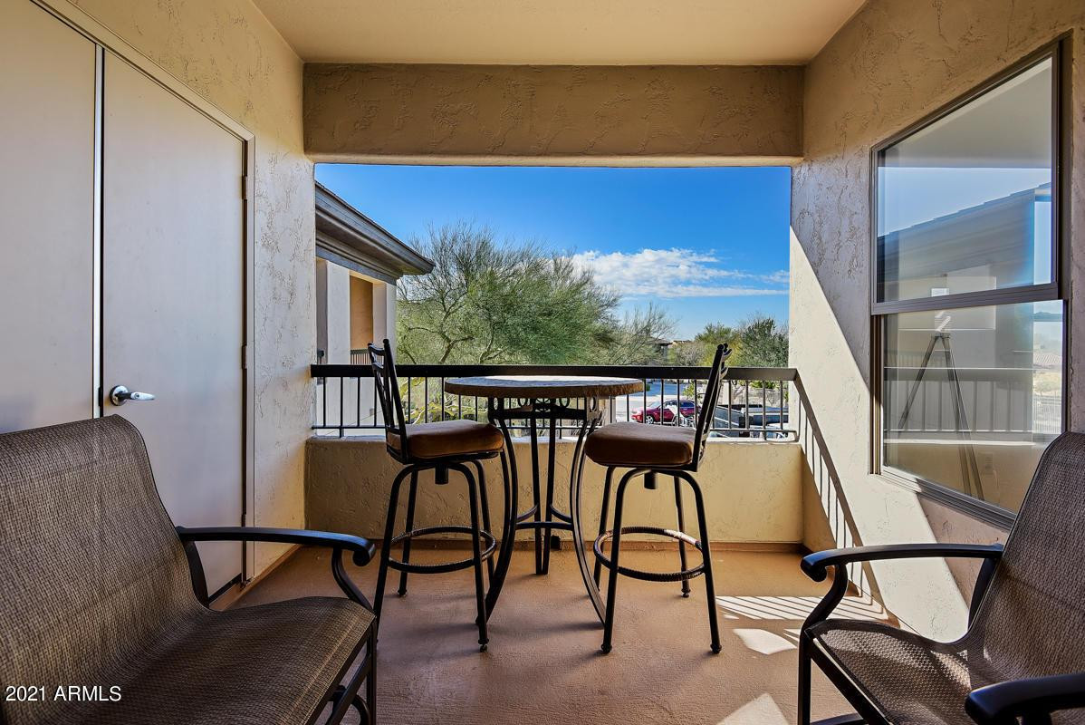 20121 N 76th Street Unit 2003