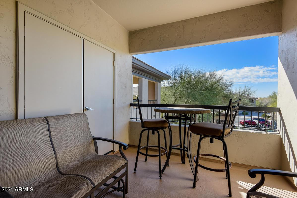 20121 N 76th Street Unit 2003