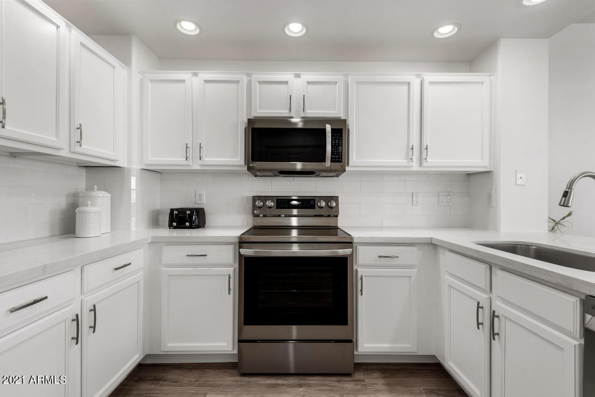 20121 N 76th Street Unit 2003
