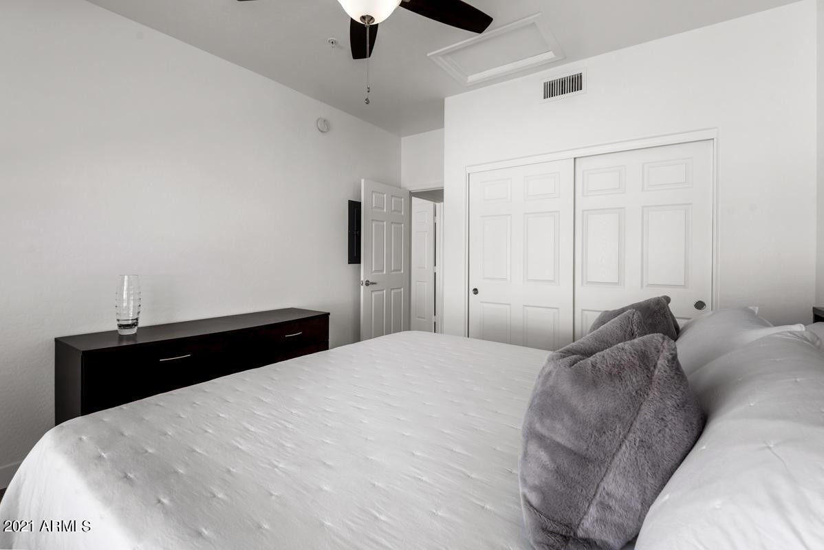 20121 N 76th Street Unit 2003