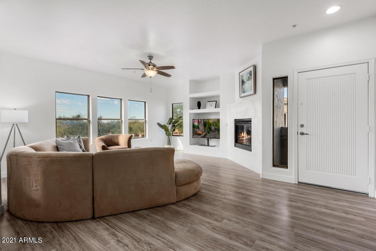 20121 N 76th Street Unit 2003