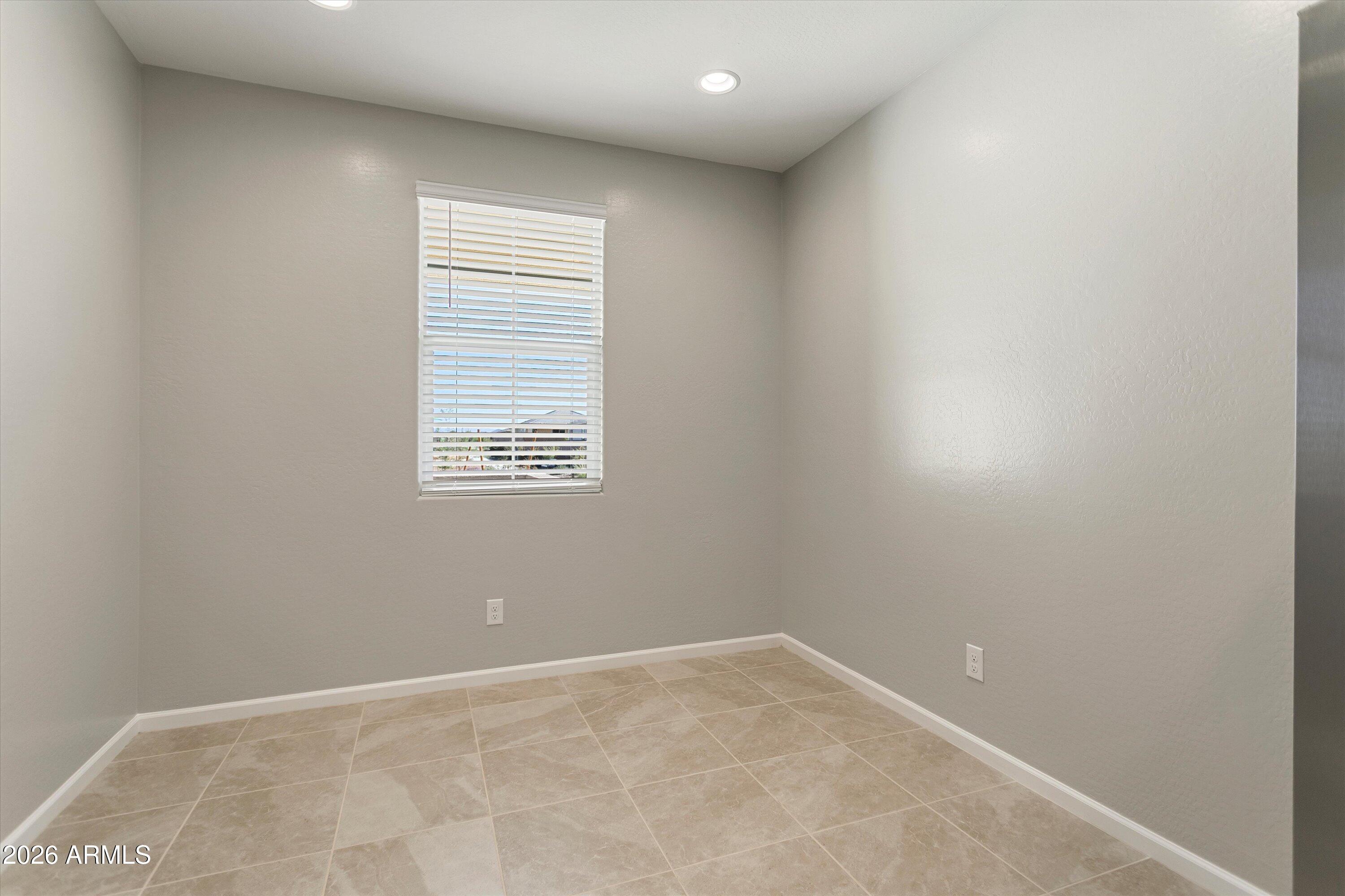 17337 W Smoketree Drive