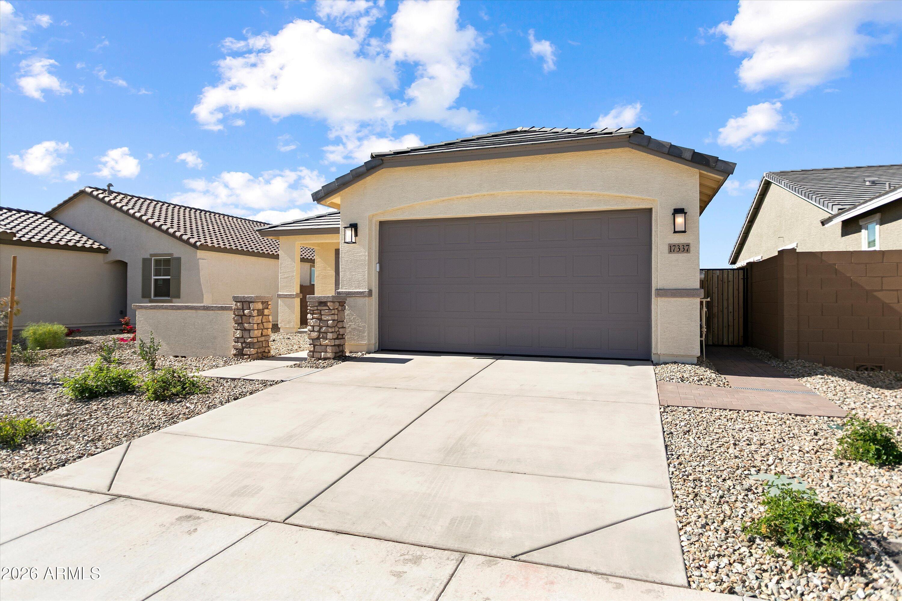 17337 W Smoketree Drive