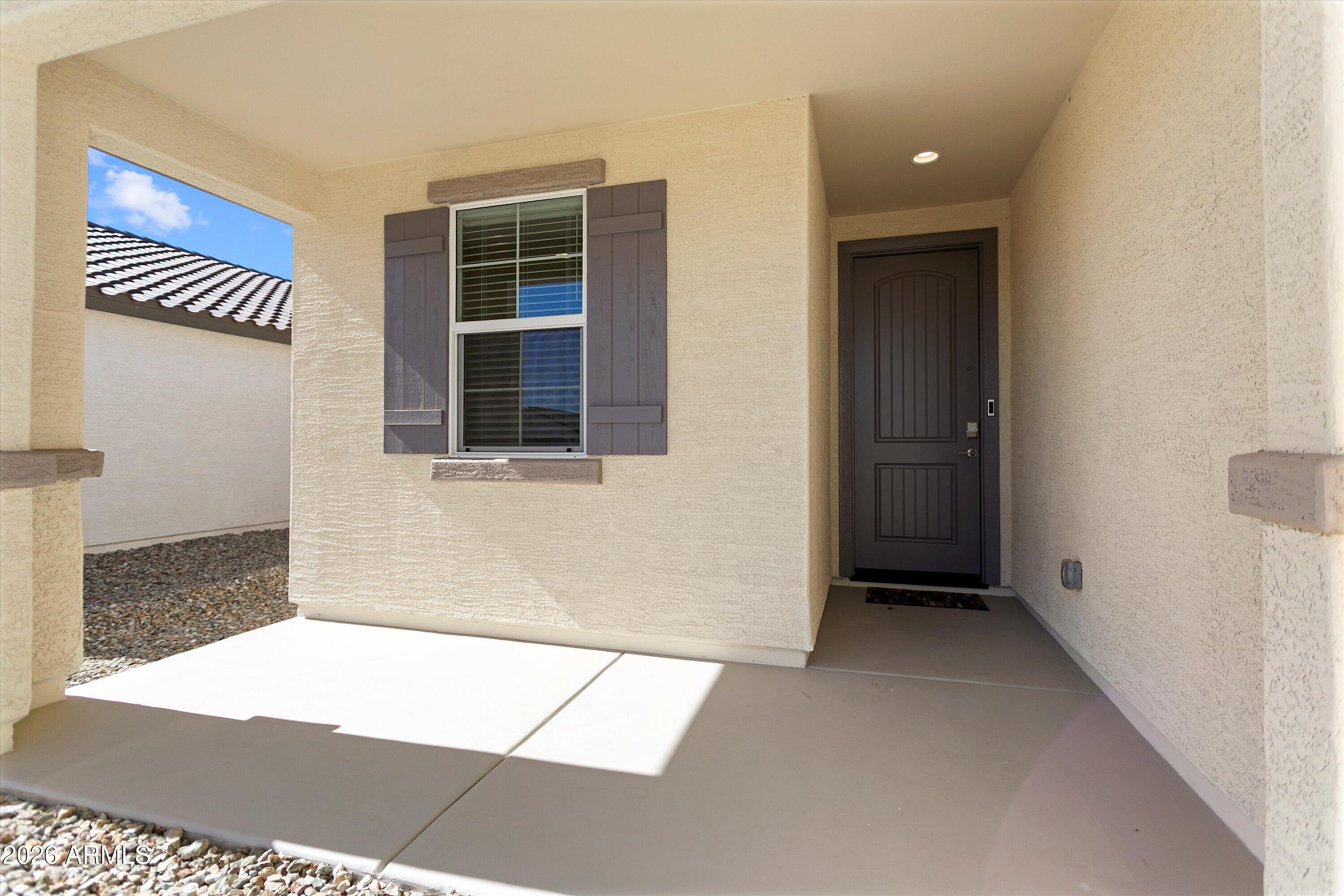 17337 W Smoketree Drive