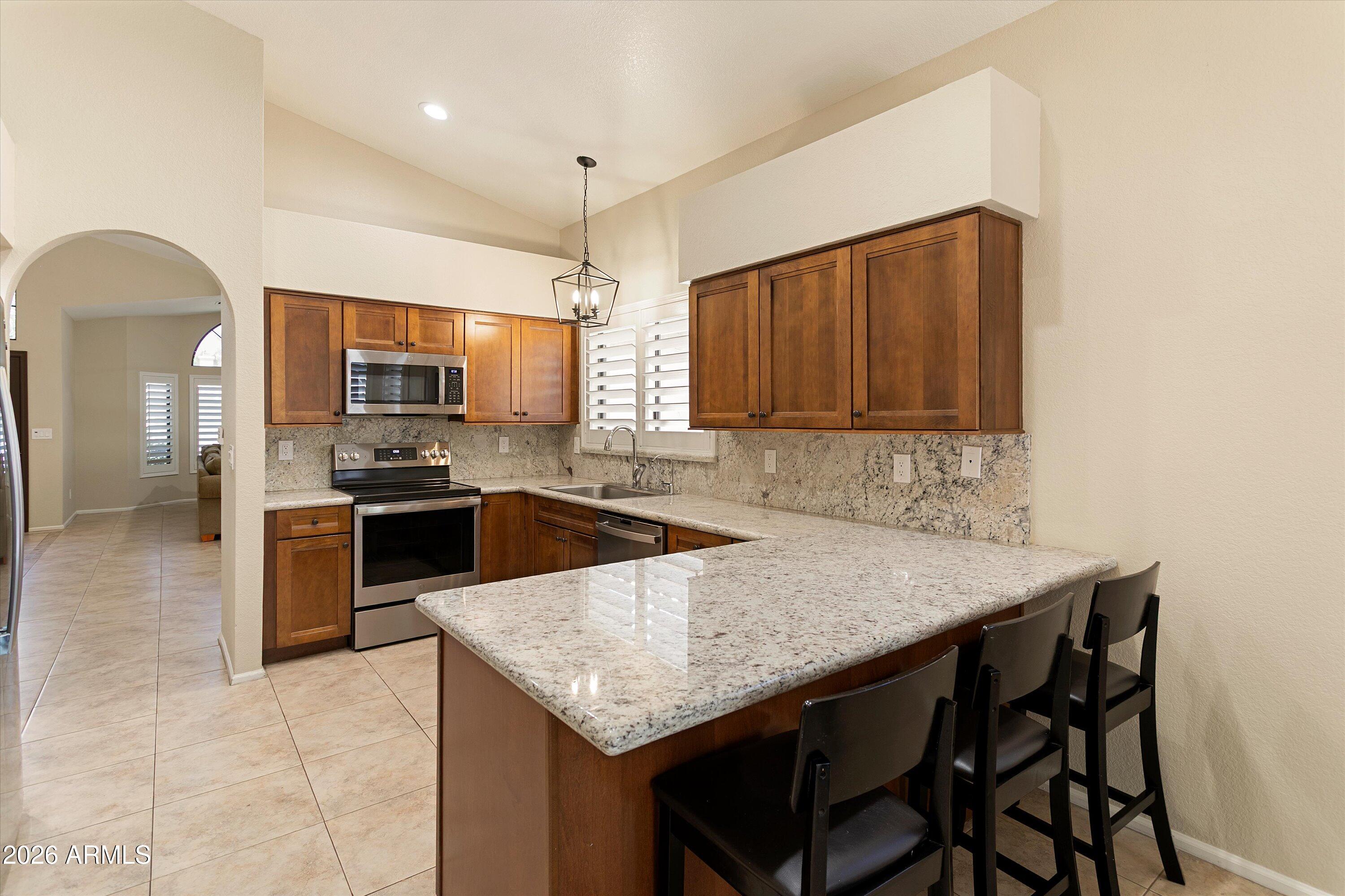 12819 N 95TH Place