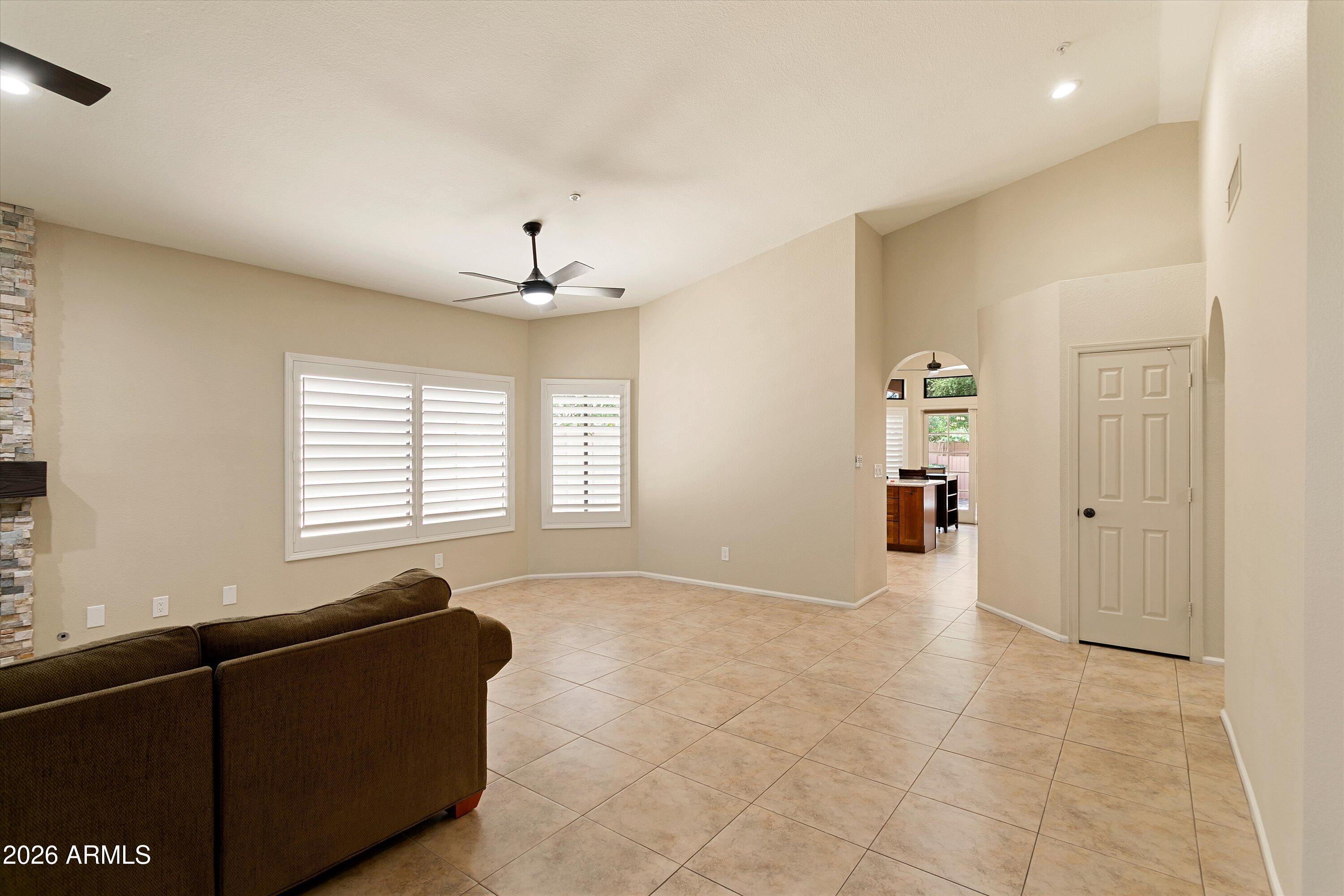 12819 N 95TH Place