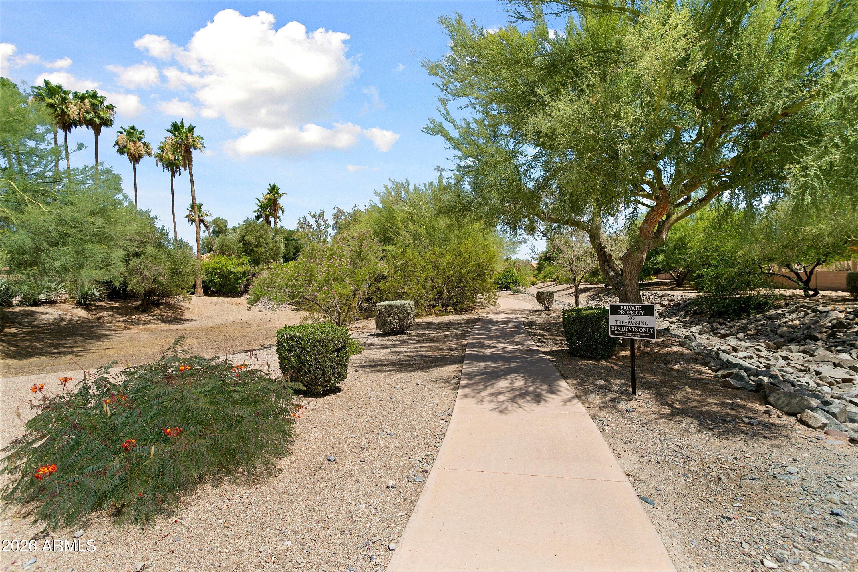 12819 N 95TH Place