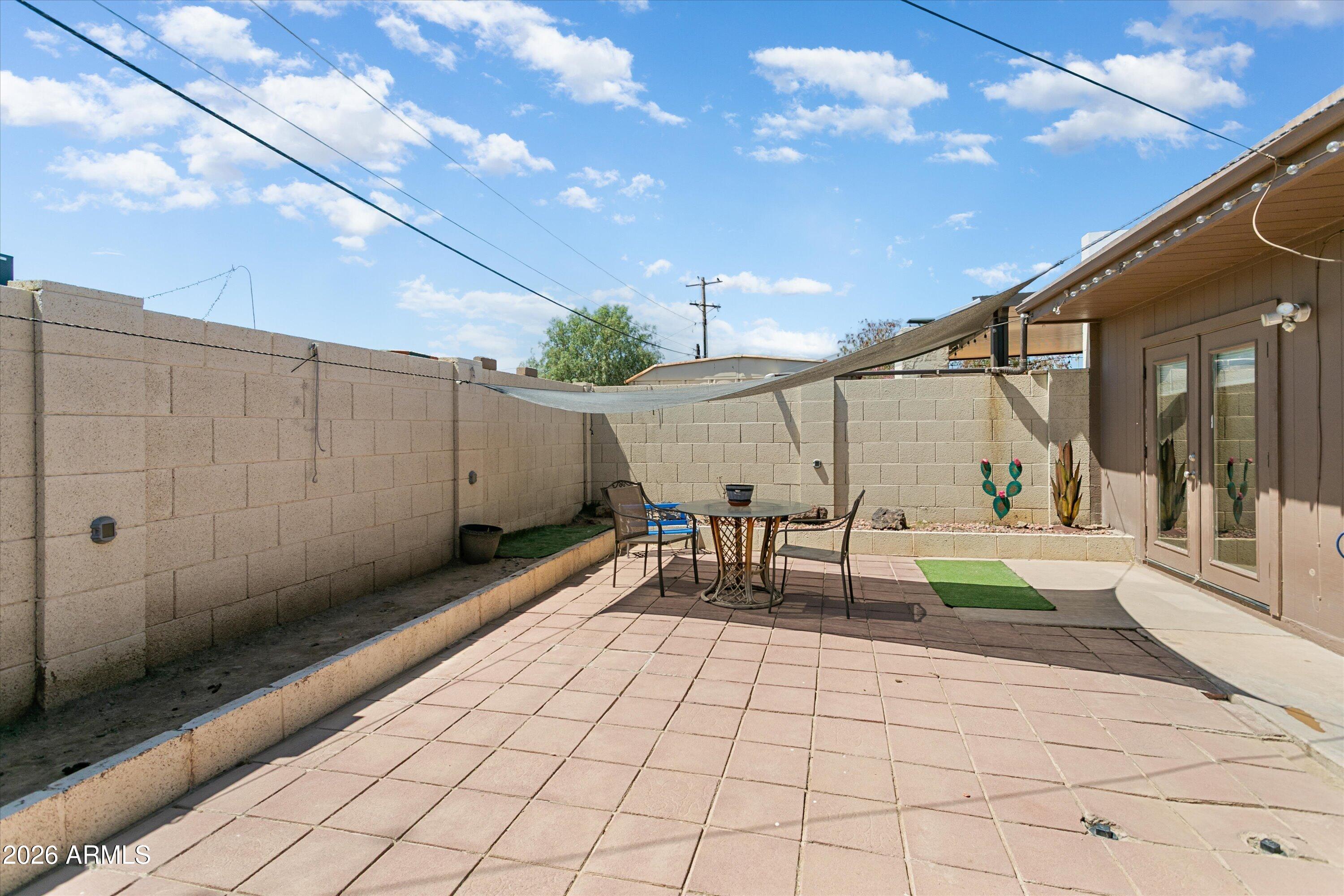 6836 N 29TH Lane