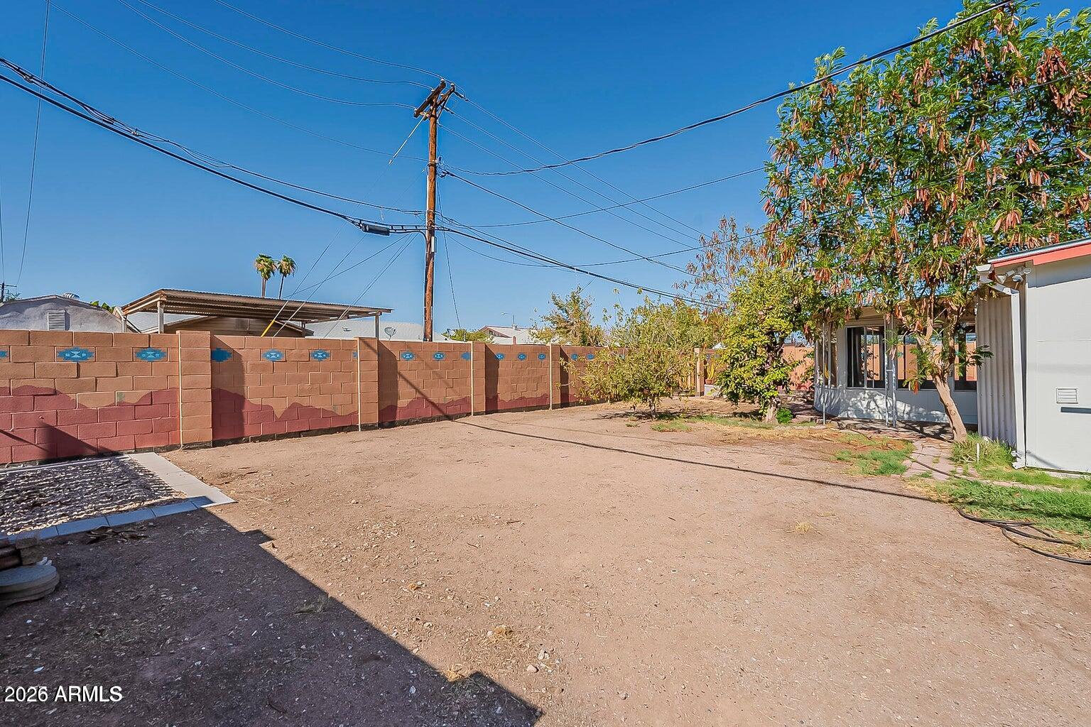 7228 E GARFIELD Street