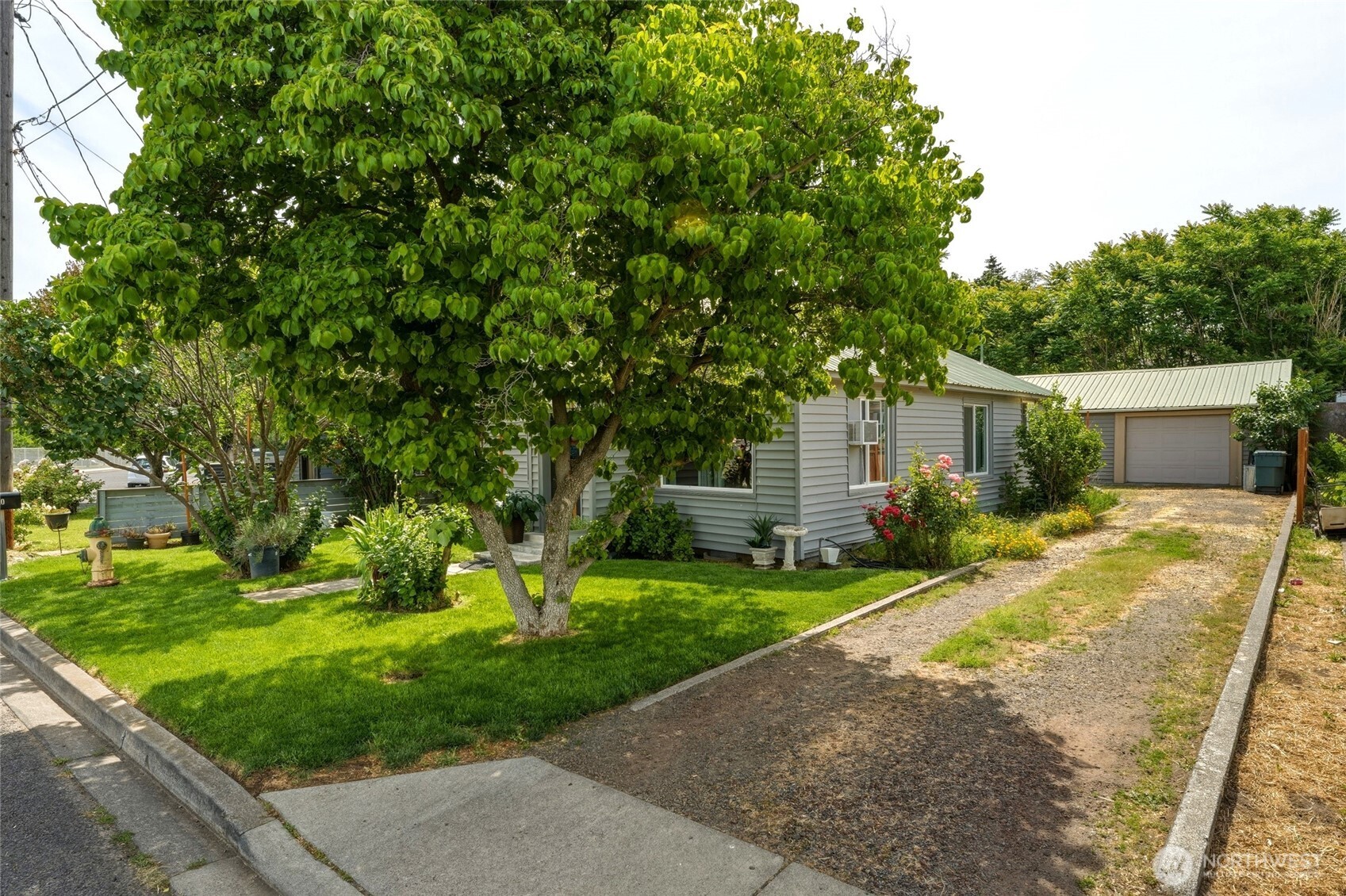 120 SE 11th Avenue