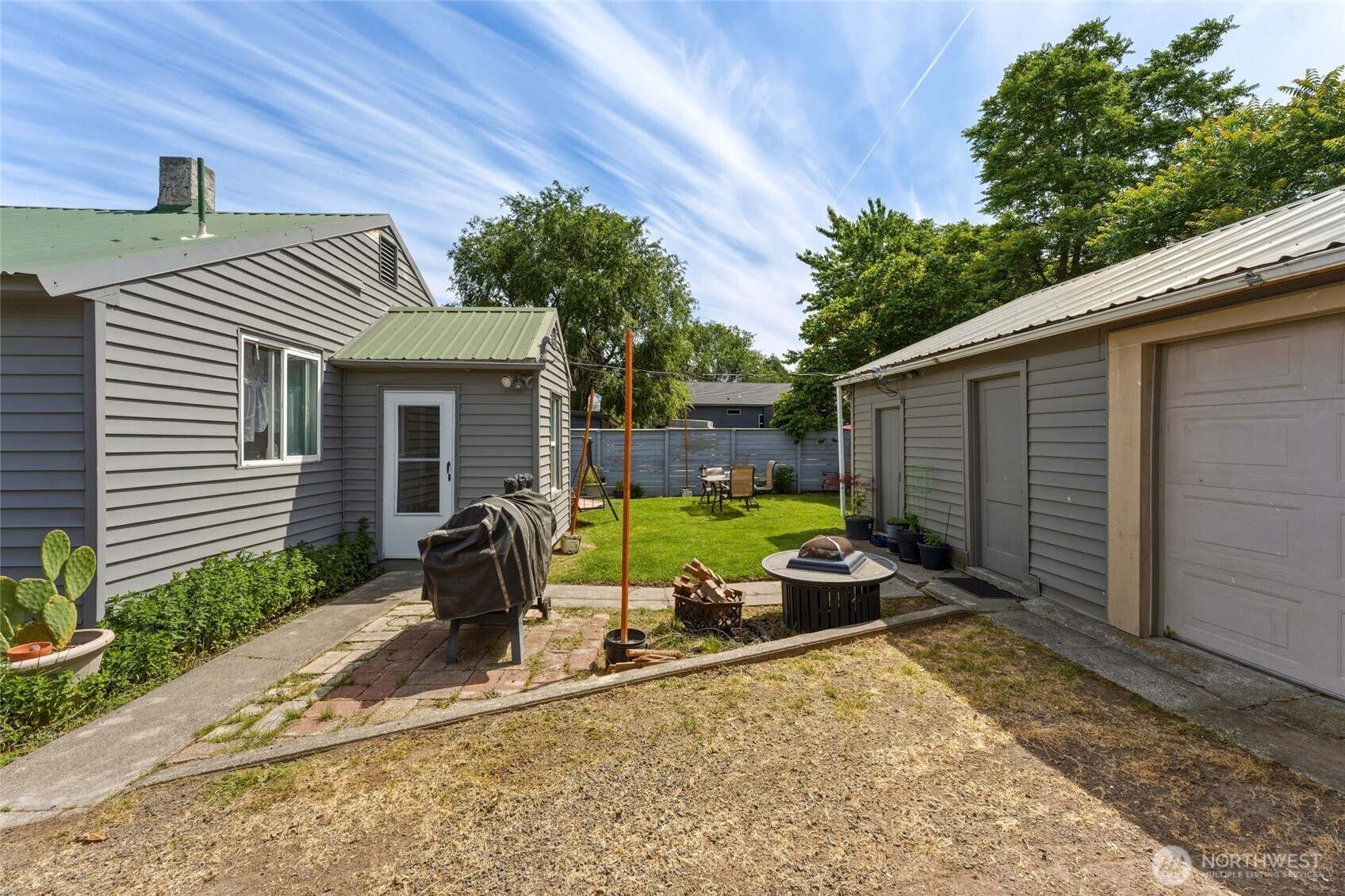 120 SE 11th Avenue