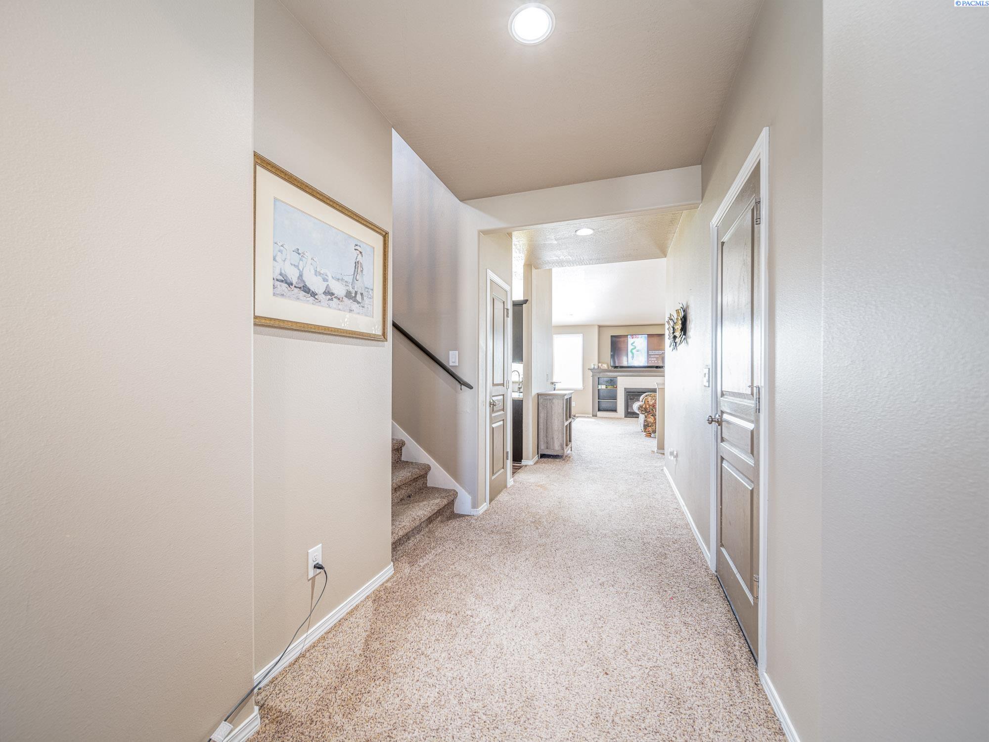 4268 Hedman Ct
