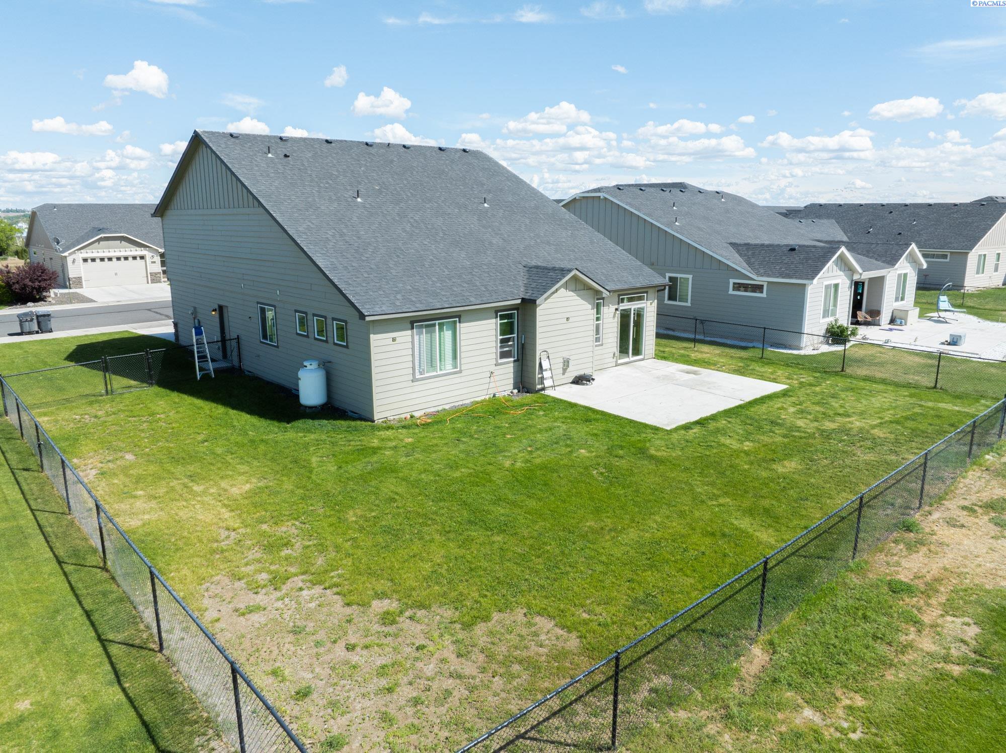4268 Hedman Ct