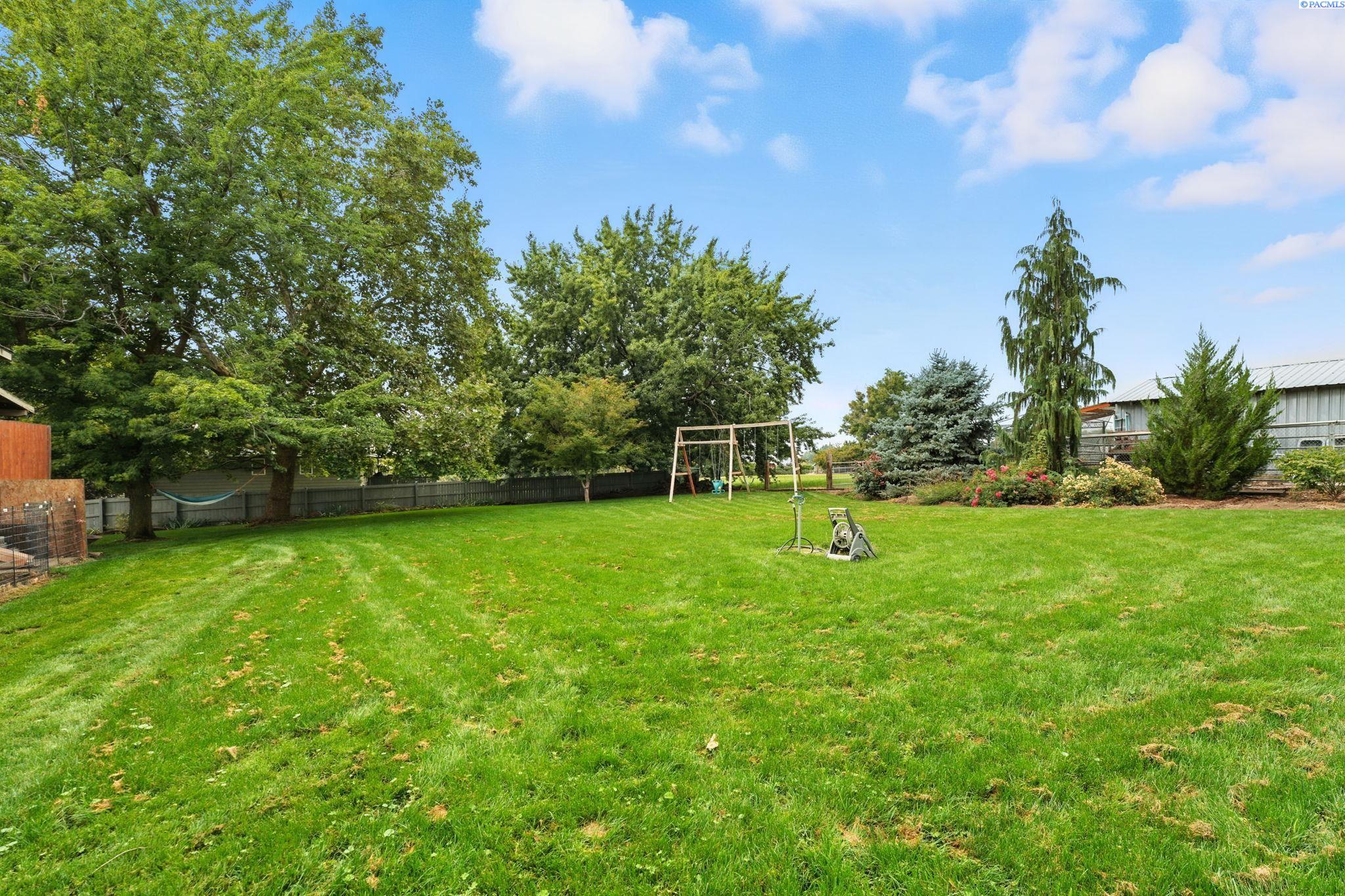 371 Hill Rd