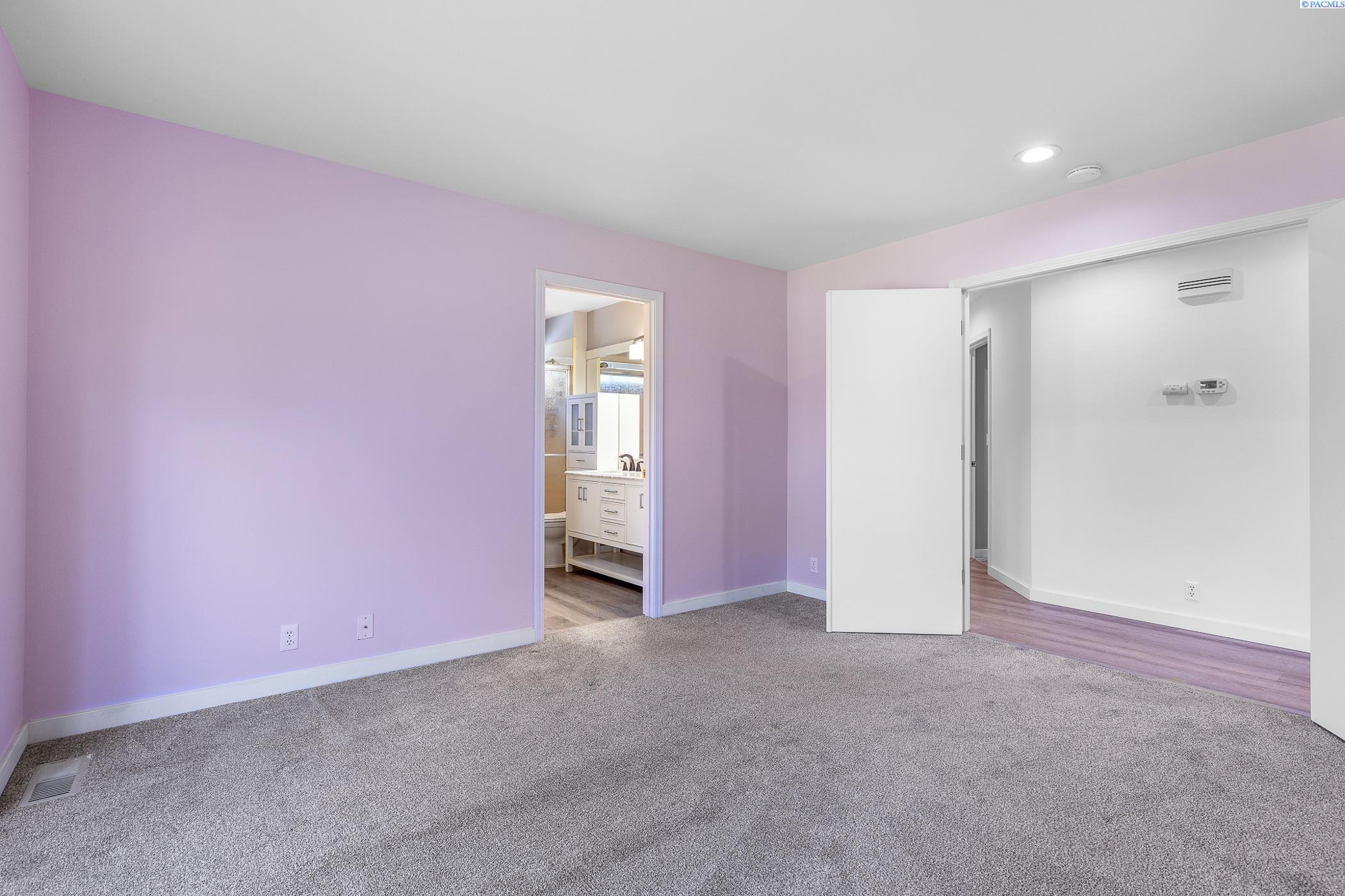 905 N Pittsburg St