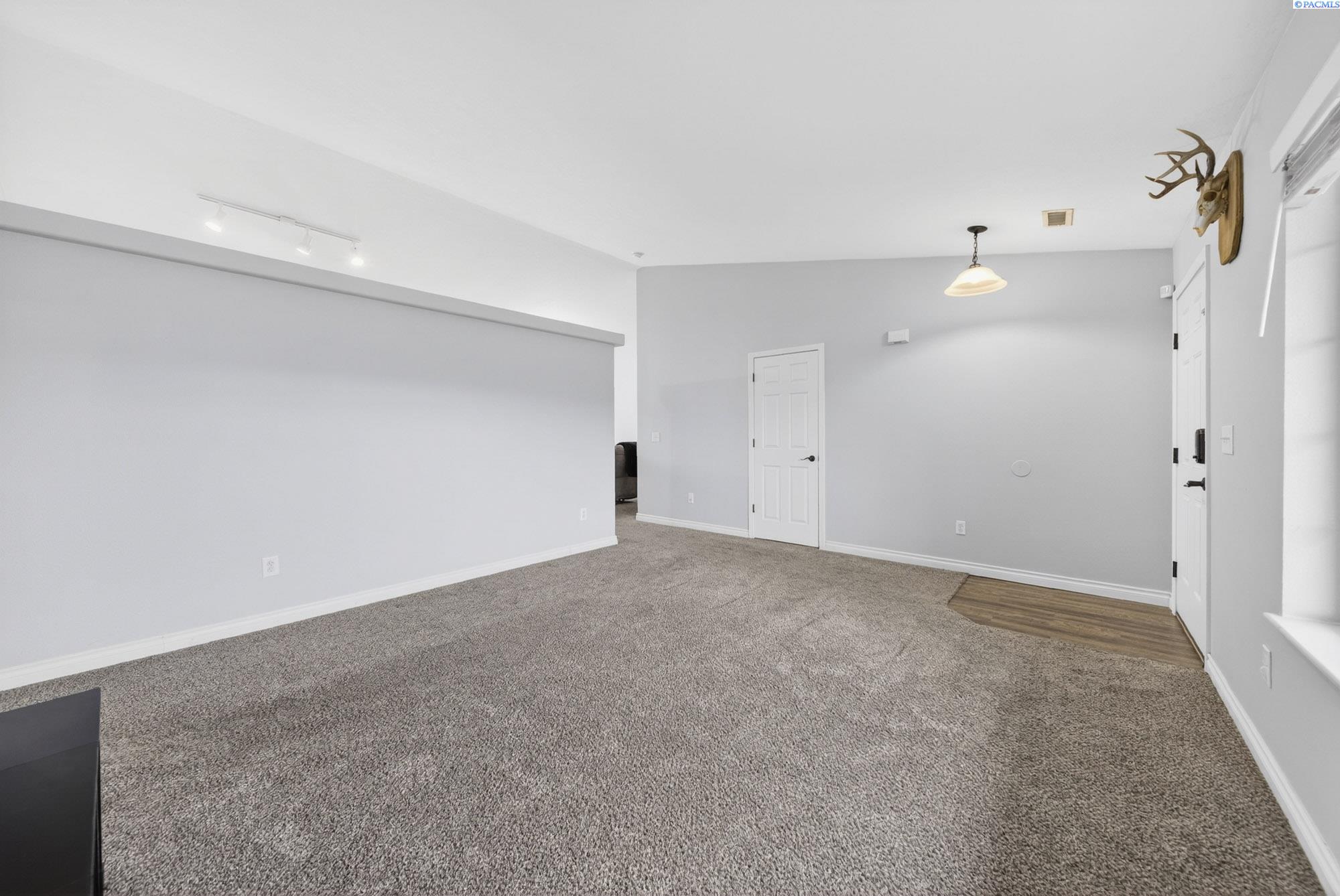 8117 Kootenay Ct