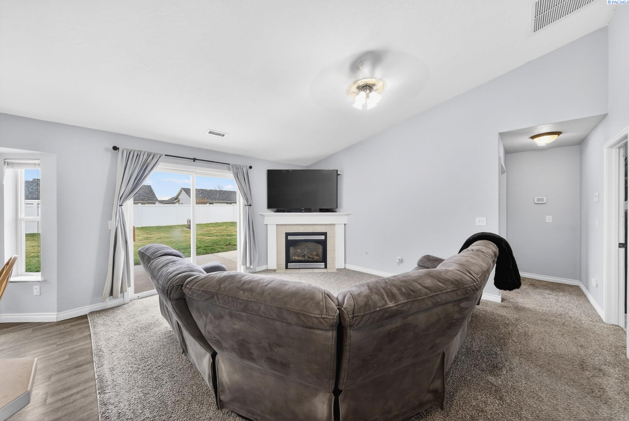8117 Kootenay Ct